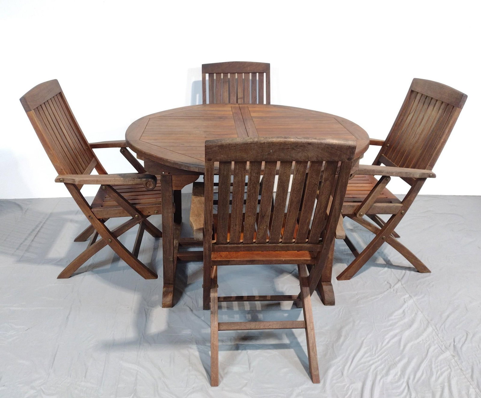Table with Folding Chairs: NOT ELIGIBLE FOR IN-HOUSE SHIPPING. Table 47" diameter X 29-3/4" high. Chairs 22-3/4" wide X 27" deep X 37" high. All have some wear.
