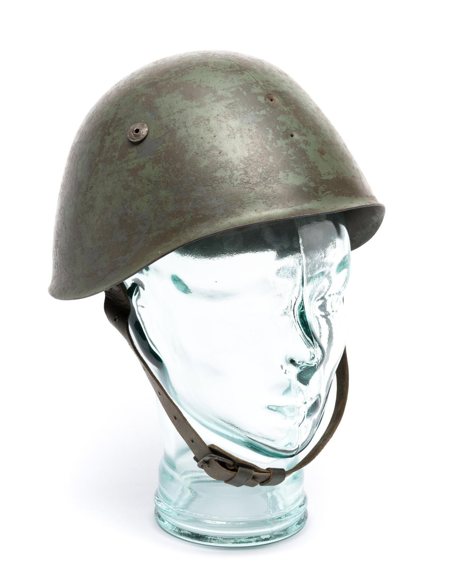 WWII Italian M33 Helmet: DESCRIPTION: The M33 Helmet (Elmetto Modello 1933 in Italian) is a steel combat helmet designed in the 1930s in Italy, and was the standard combat helmet of the Regio Esercito up to World War II, and 
