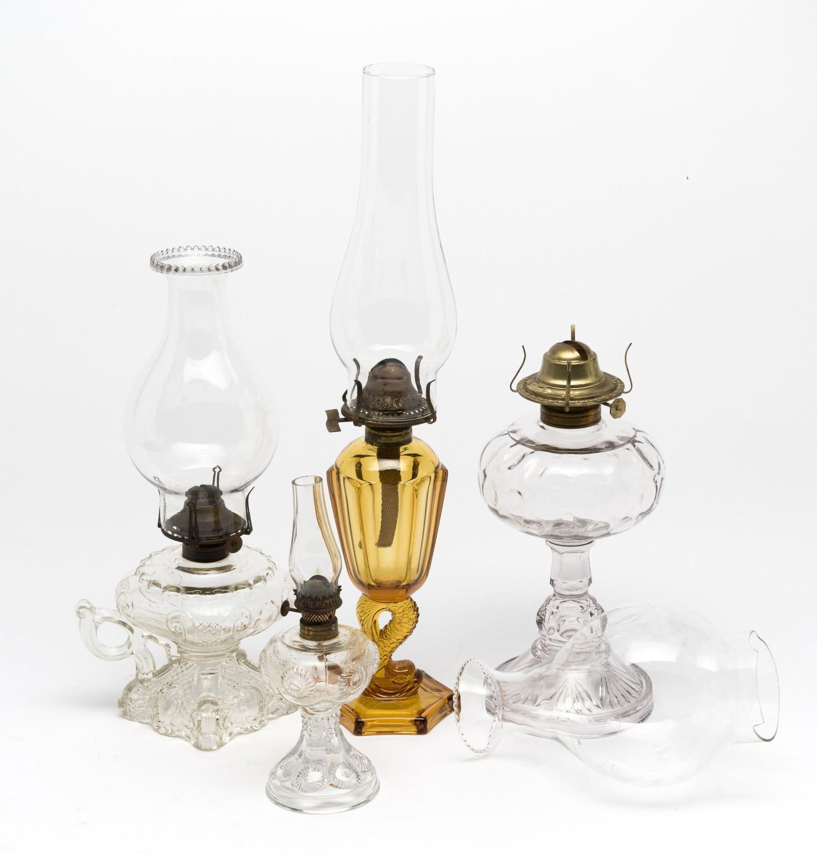 4 Oil Lamps incl Amber Koi Fish / Dolphin Form (1 of 5)