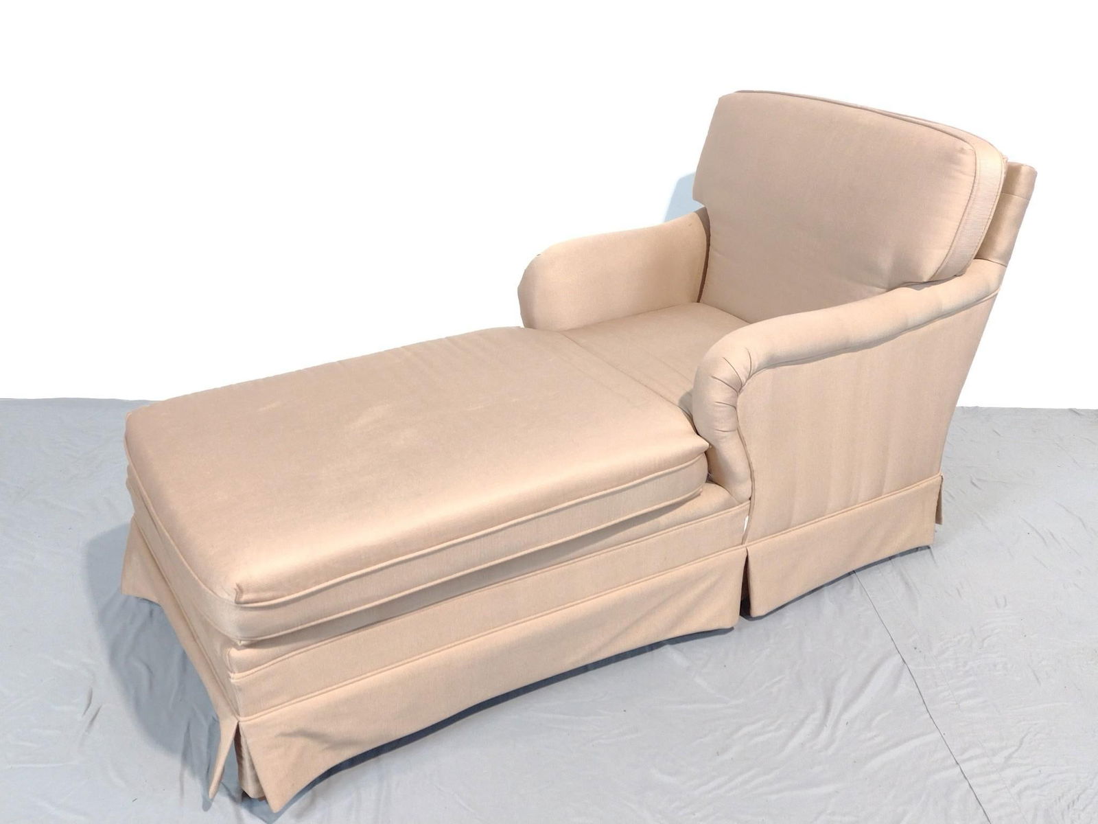 Fairfield Chaise Lounge: NOT ELIGIBLE FOR IN-HOUSE SHIPPING. 27" wide X 80" deep X 32" high. Has some small areas of discoloring.