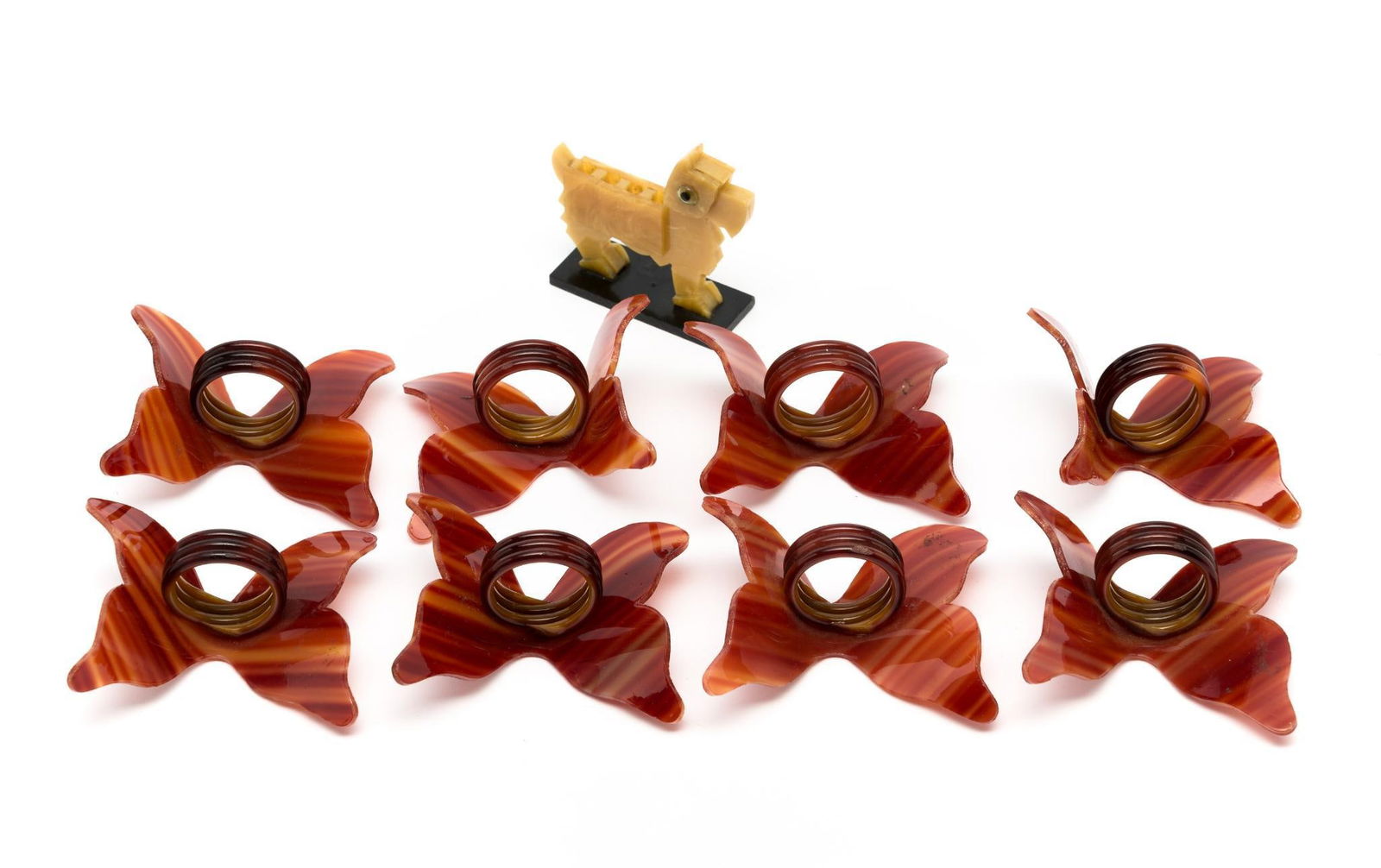 Mid Century Bakelite Toothpick Holder and Plastic Napkin Rings (1 of 3)