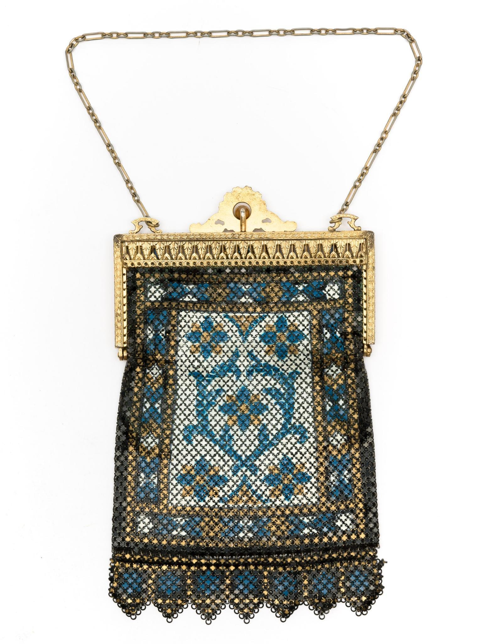 Antique Mandalian Mesh Purse (1 of 4)