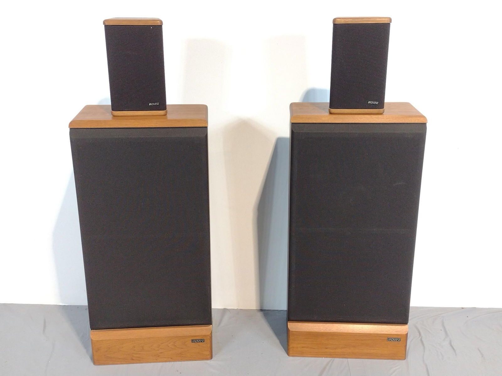 Four Advent Speakers (1 of 5)