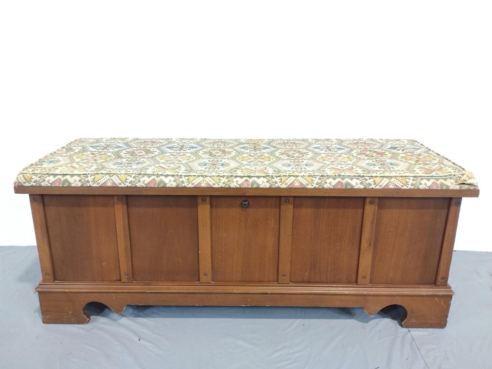 Lane Cedar Chest: NOT ELIGIBLE FOR IN-HOUSE SHIPPING. 44" wide X 16" deep X 17" high. Has some areas of finish loss. Top pad has rip to front corner