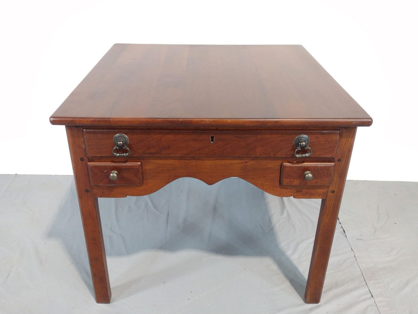 Three Drawer End Table (1 of 5)