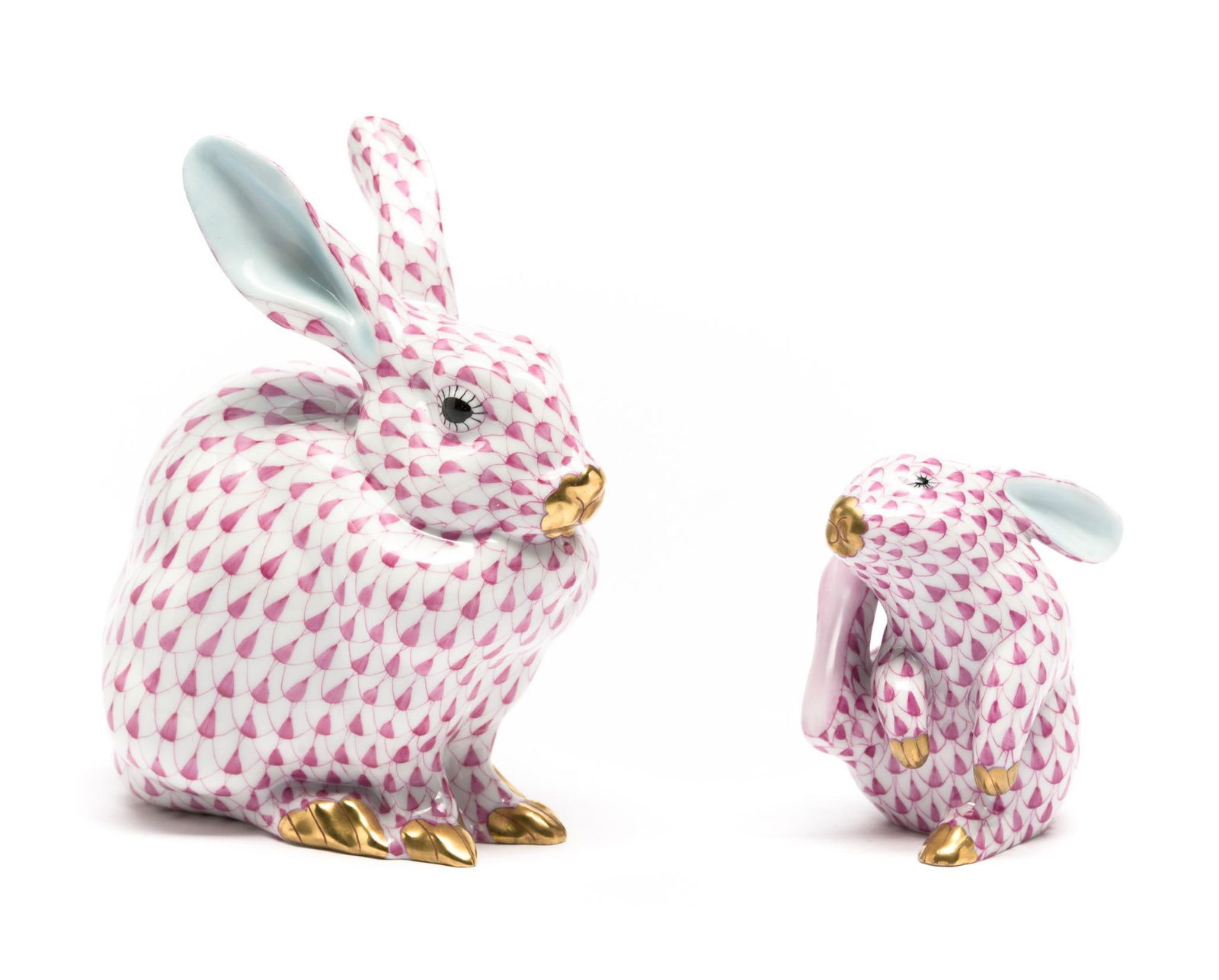 2 Pink Herend Fishnet Rabbit Figurines (1 of 3)