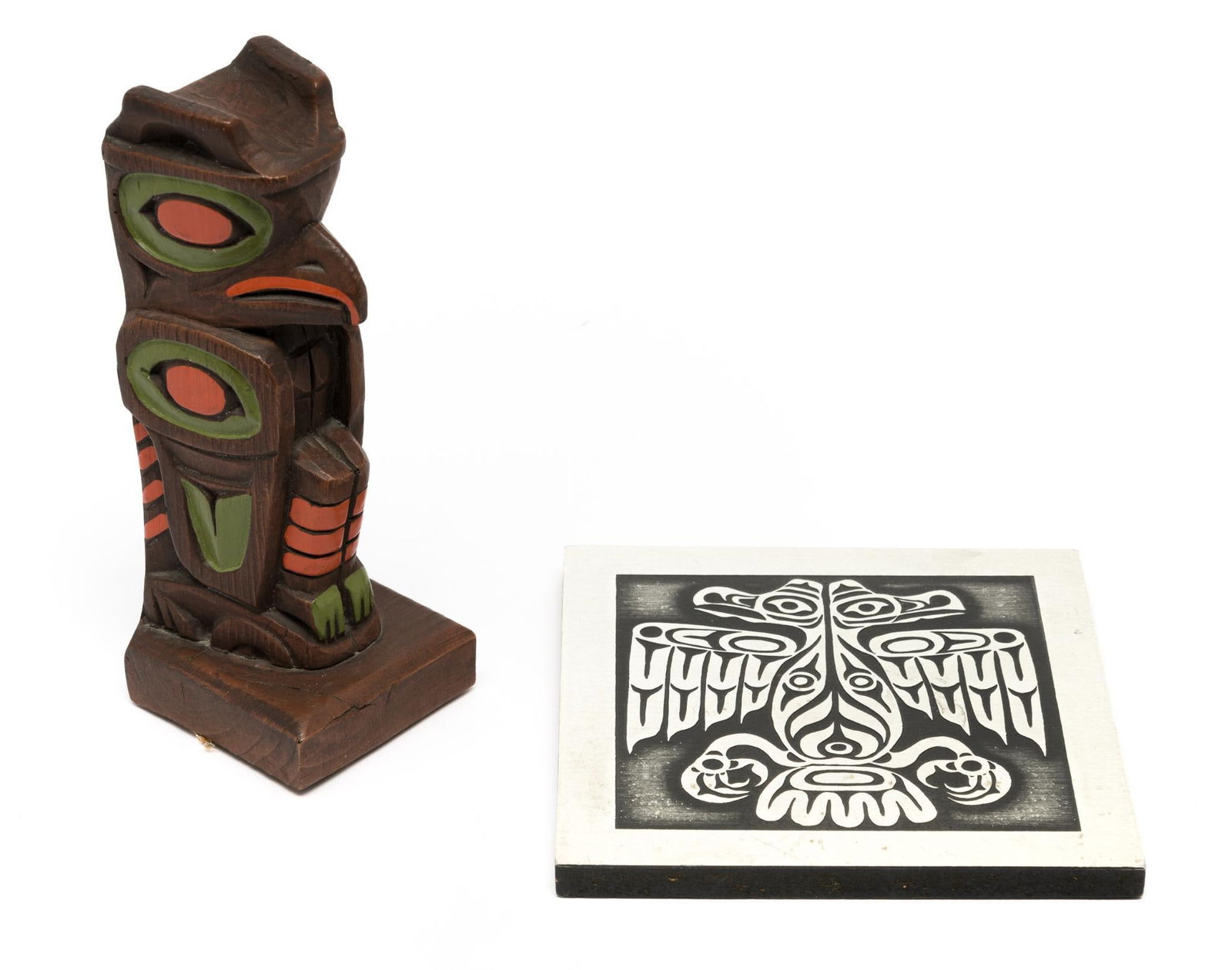 Alaskan Carved Totem Pole & Canadian Plaque (1 of 6)