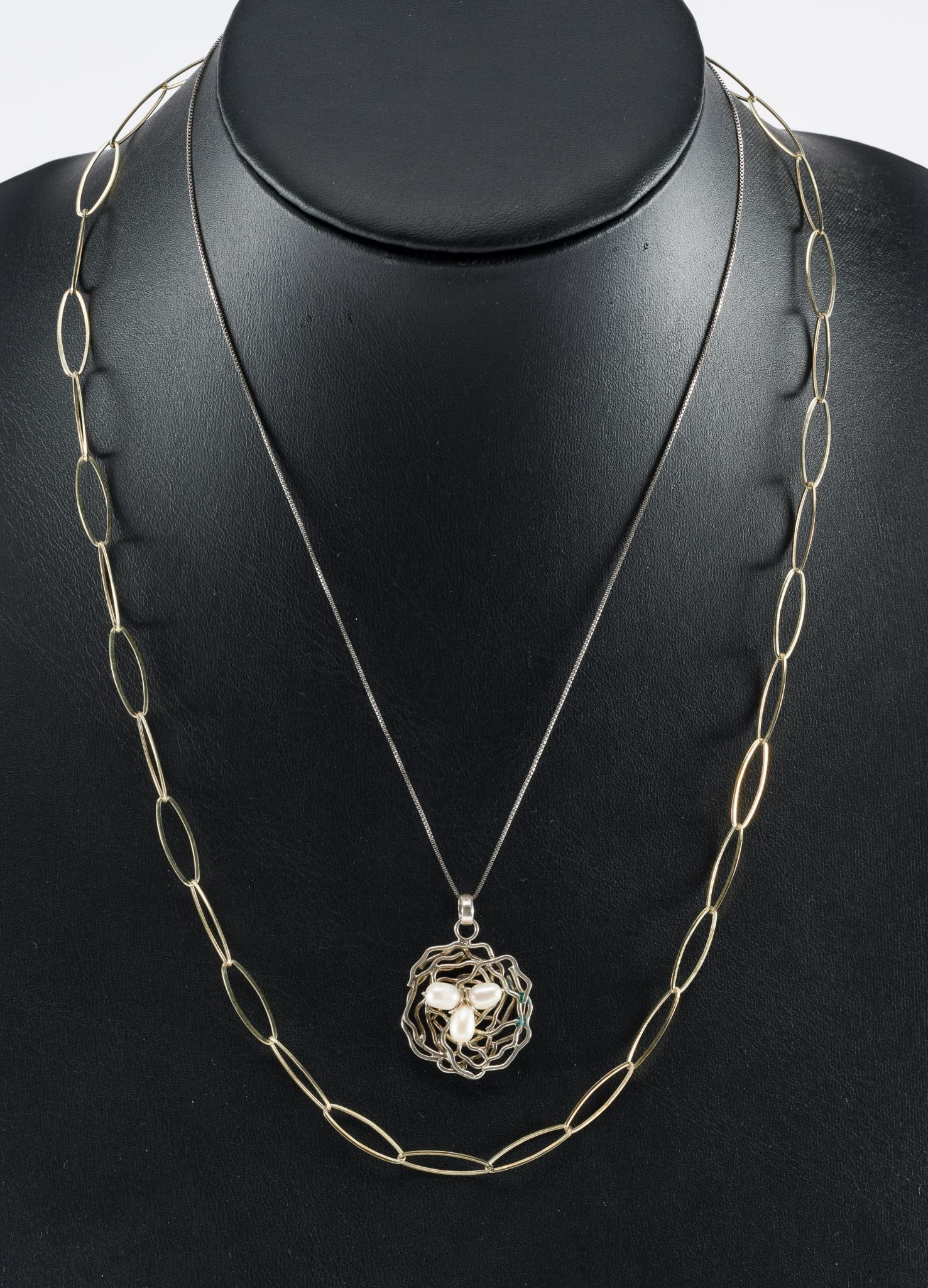 2 Sterling Silver Necklaces (1 of 5)