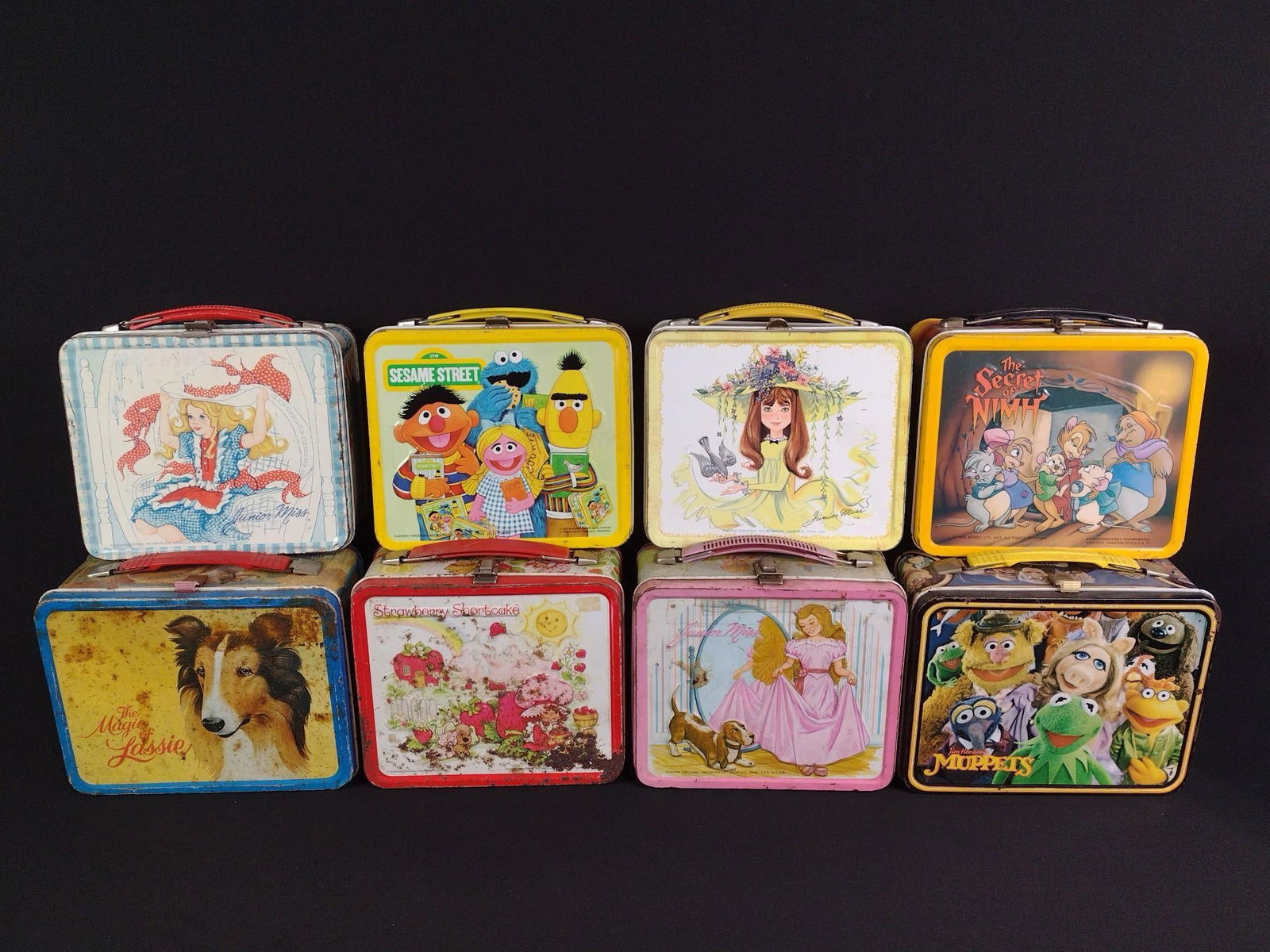8 Vintage Lunchboxes incl Lassie (1 of 11)
