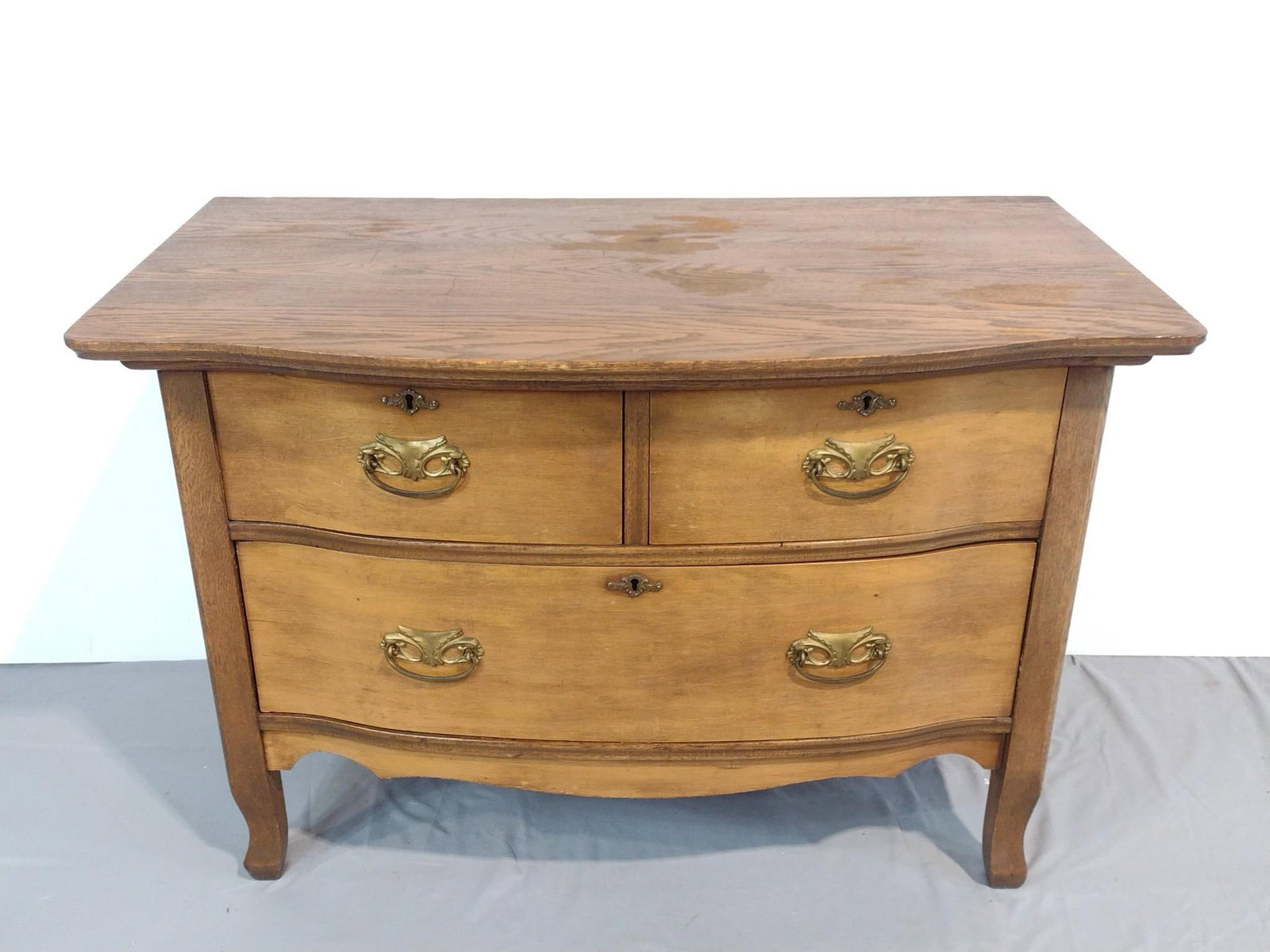 Low Chest: NOT ELIGIBLE FOR IN-HOUSE SHIPPING. 38" wide X 20" deep X 26" high. Has some light scratches. Missing mirror.