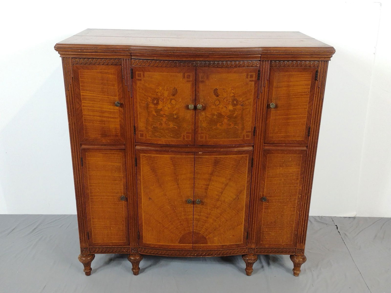 Empty Antique Capehart Radio Cabinet (1 of 6)