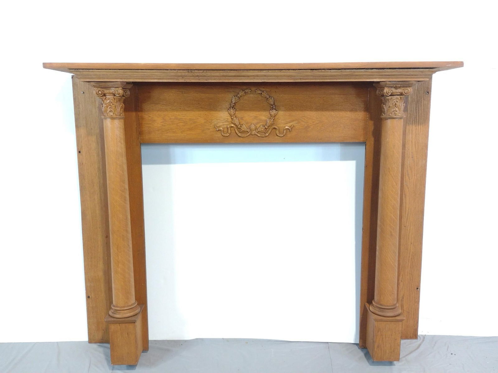 Fireplace Mantle (1 of 6)