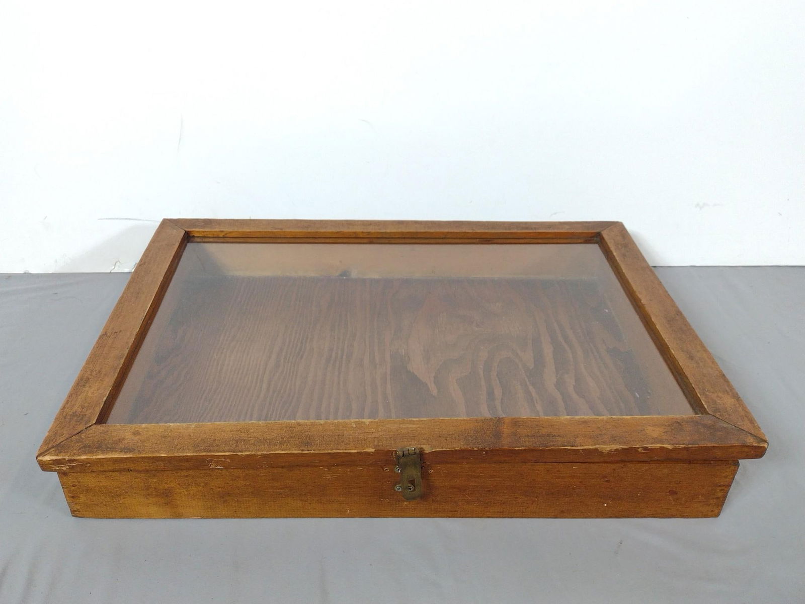 Large Table Top Glass Display Case (1 of 4)