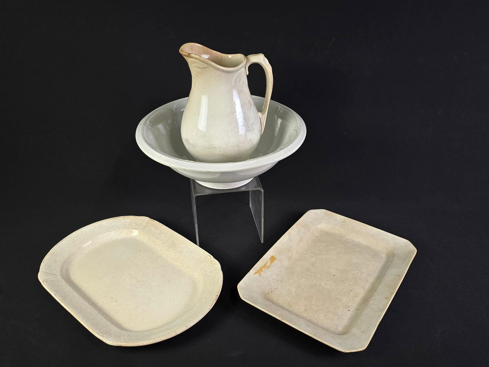 (4) Ironstone China Pieces (1 of 8)