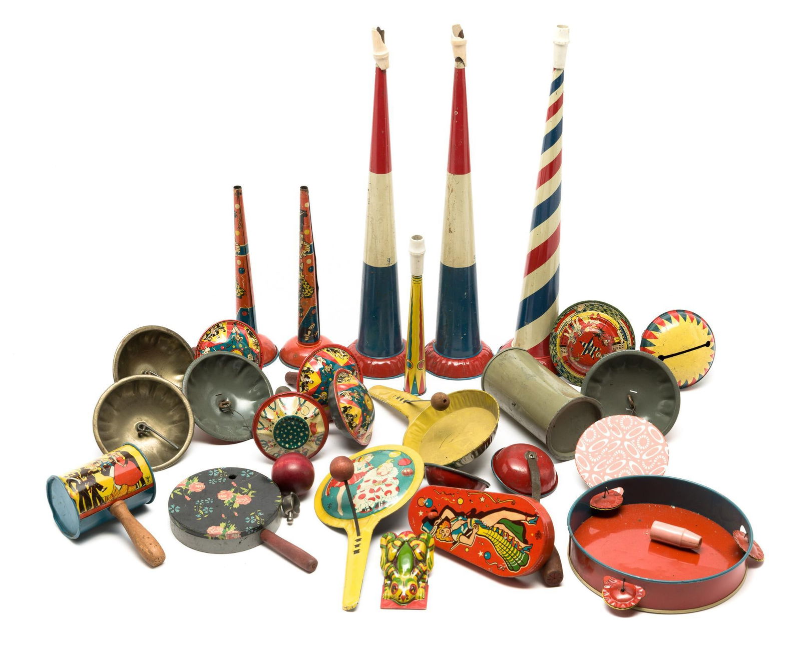 27 Vintage Tin Noise Makers: DESCRIPTIONS: Includes mostly marked noise makers by the U.S. Metal Toy Manufacturing Company. CONDITION: plastic tips on horn broken and some overall rust spots. MEASUREMENTS: 3" to 14-1/2".