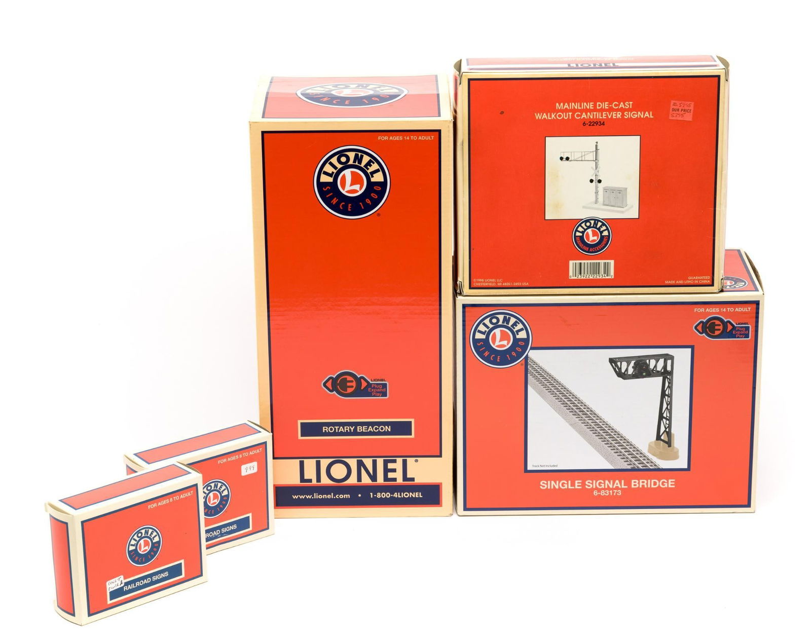 5 Lionel Model Train Accessories in OB (1 of 2)