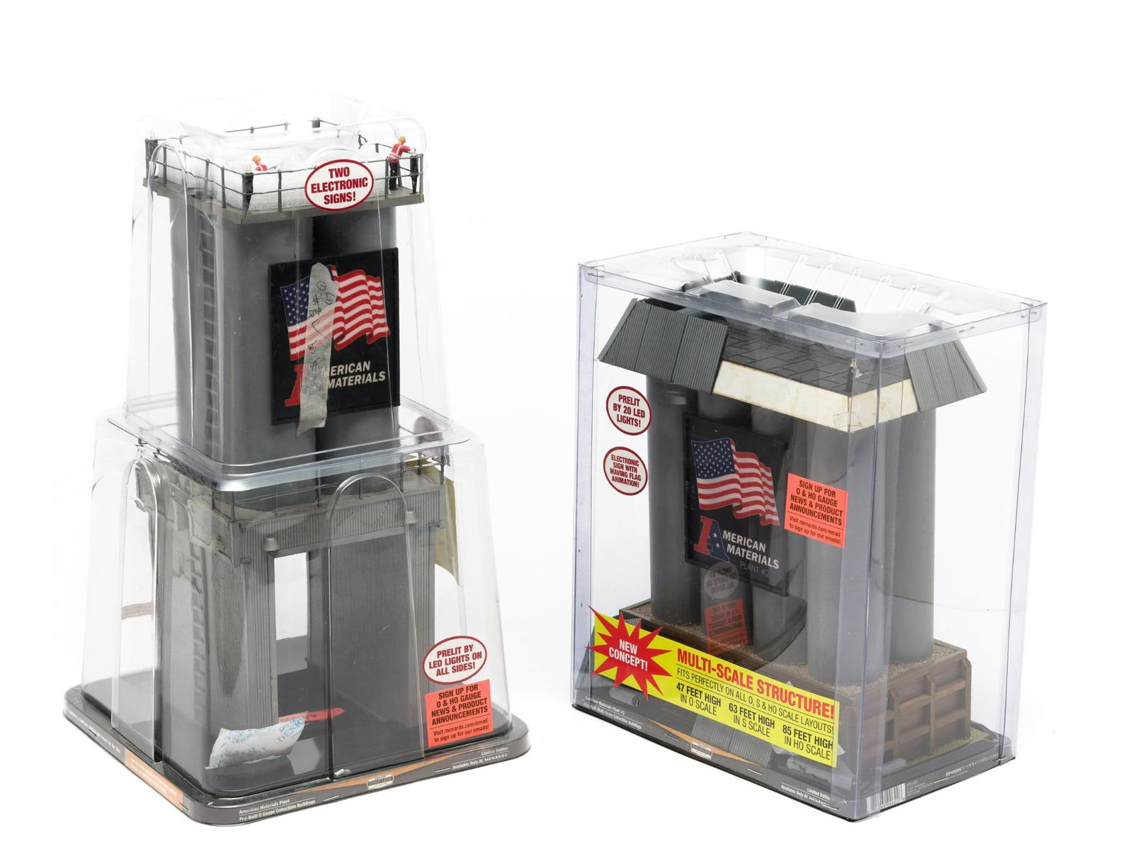 2 Menard Model Train Accessories in Obs (1 of 5)