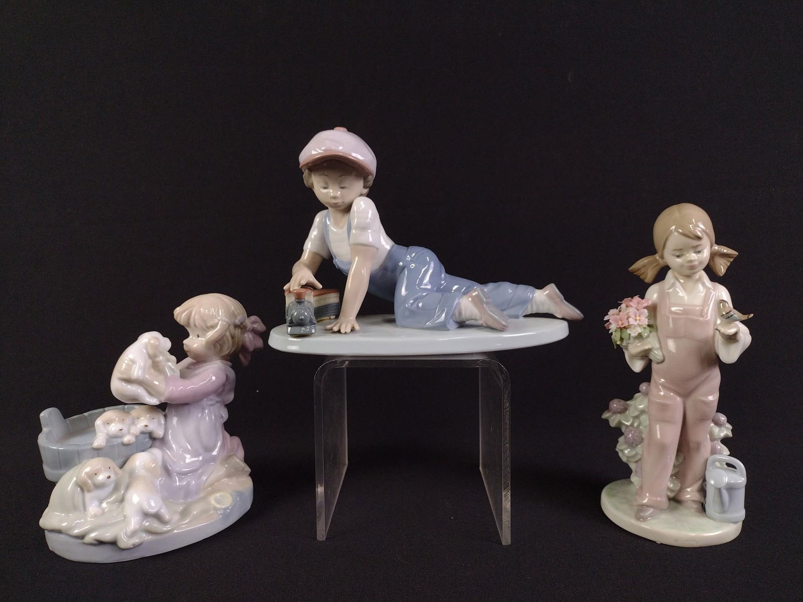 3 Porcelain Figurines incl Lladro (1 of 10)