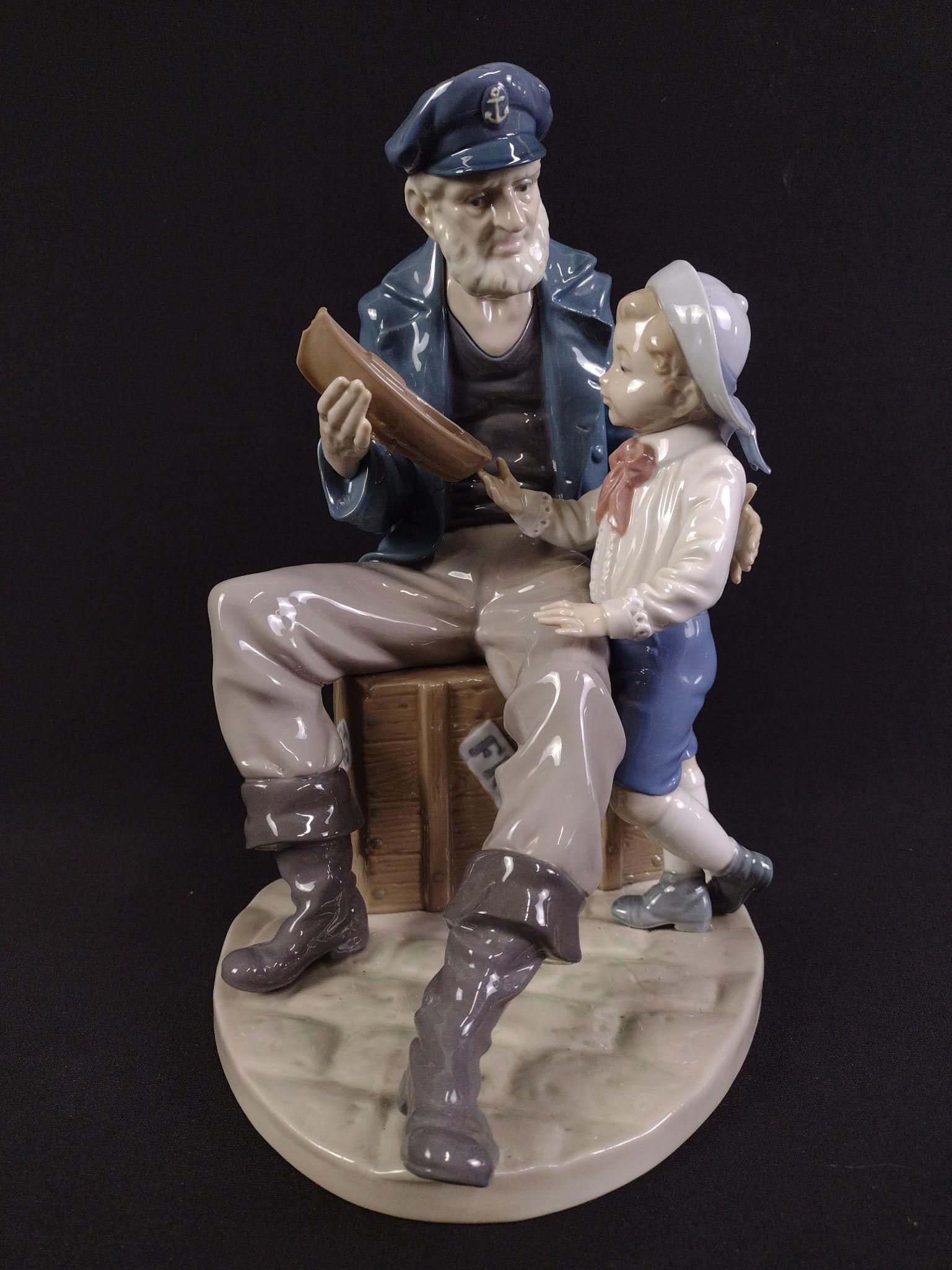 Lladro A Tall Yarn Figurine (1 of 7)