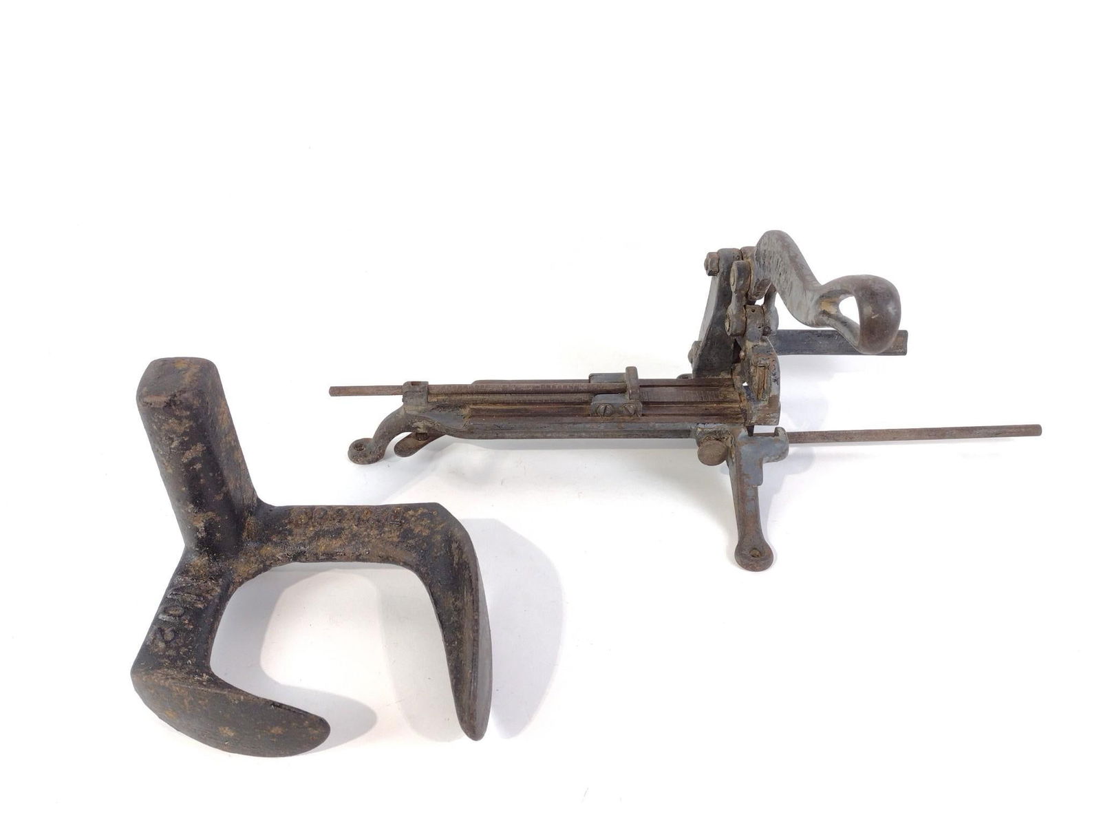 "American Pat 1900" Antique Hand Cutter + Cast Iron Cobbler (1 of 7)
