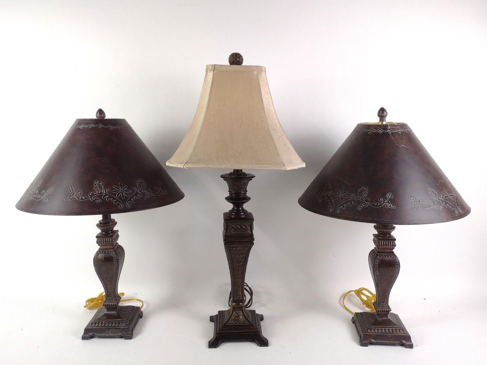 3 Modern Table Lamps (1 of 4)