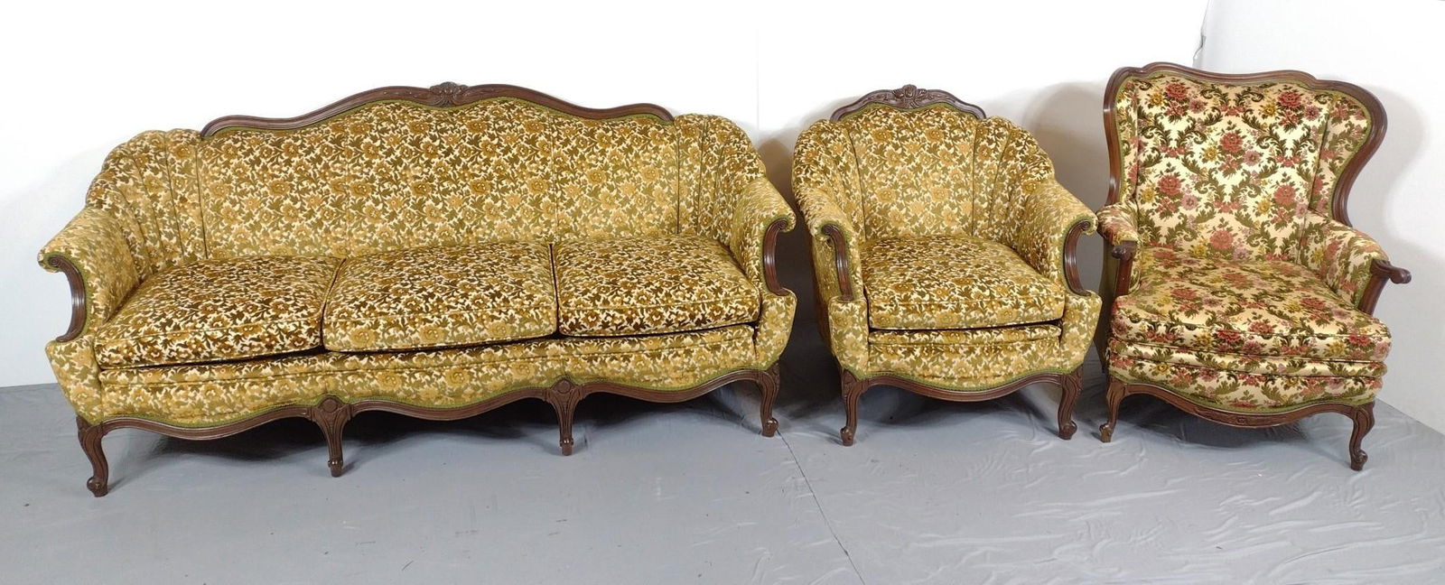 3 PC Antique Furniture (1 of 10)