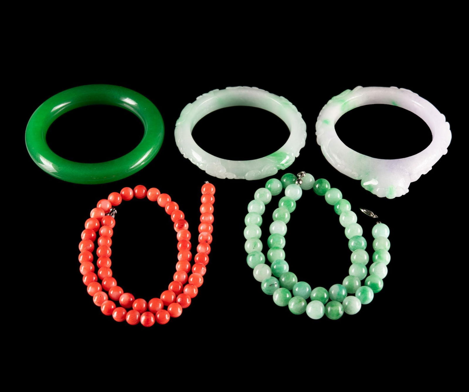 3 Jade Bangles & 2 Bead Necklaces (1 of 7)