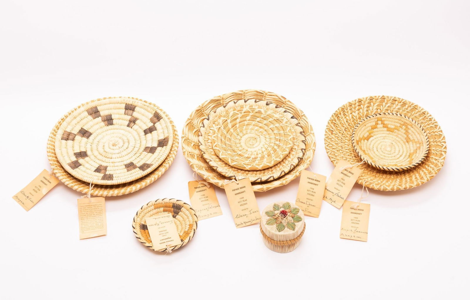 9 Native American Papago Indian Baskets (1 of 4)