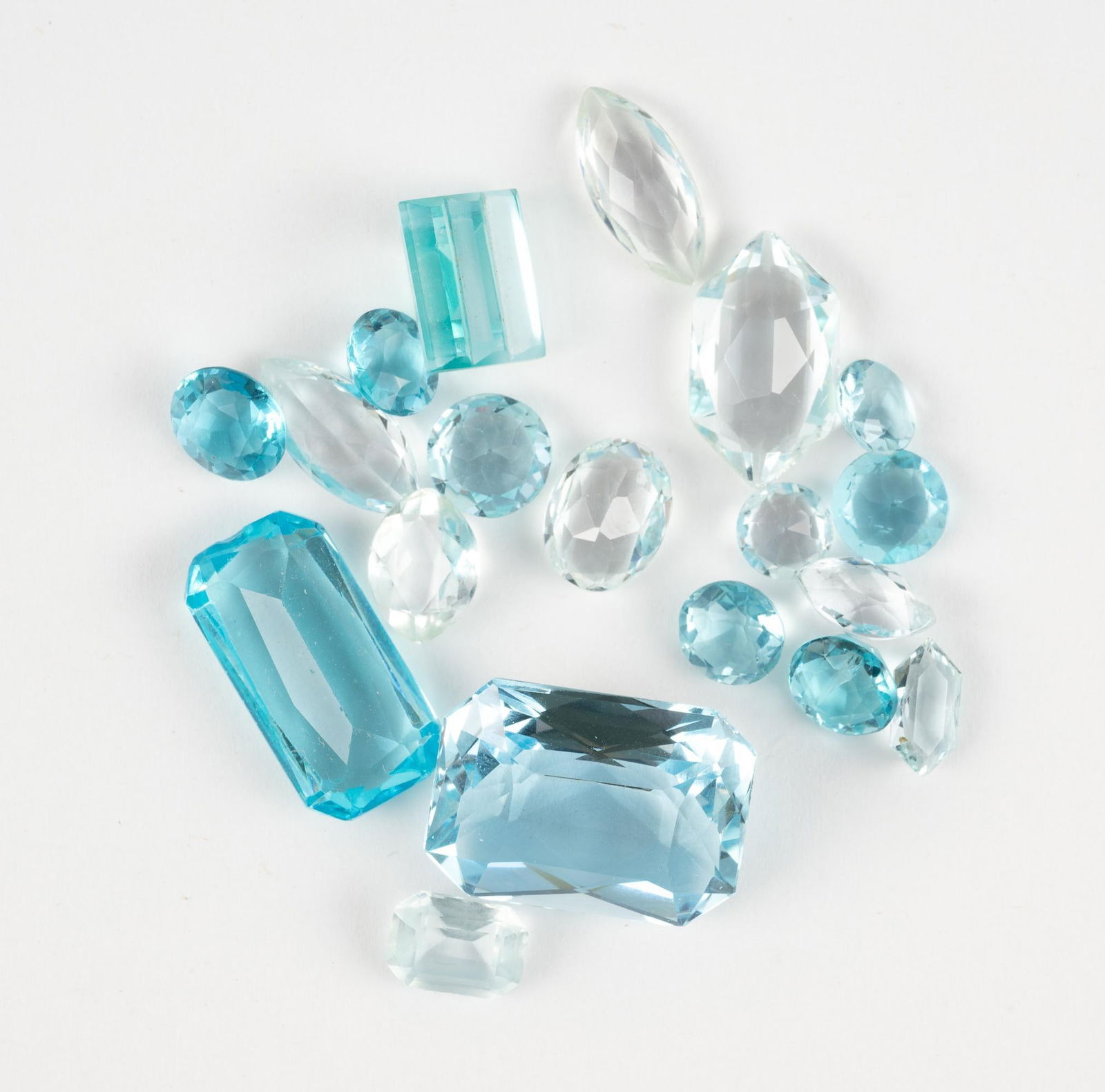 Collection of Loose Aquamarine & Topaz (1 of 1)