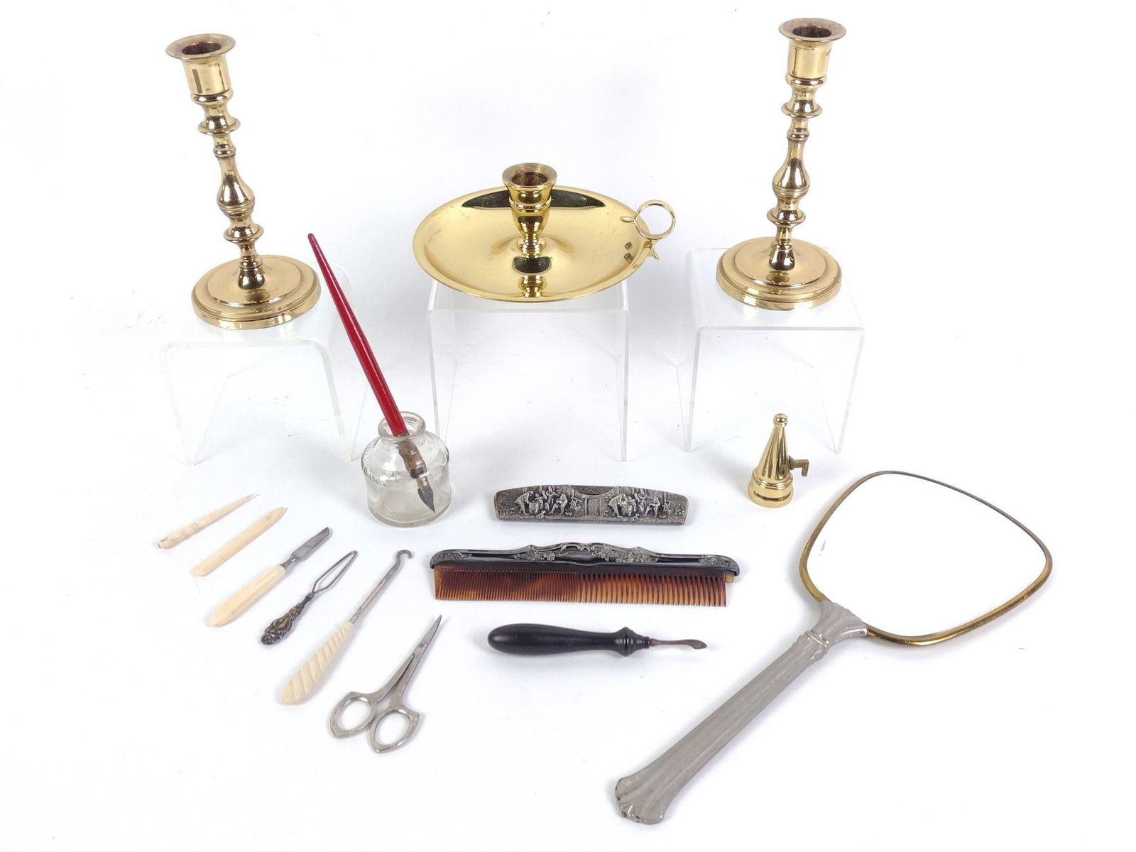 14 Desktop/Vanity Items (1 of 7)