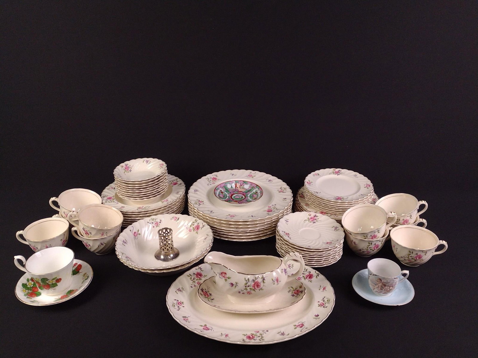 72 Pcs Dinnerware and Sterling (1 of 6)
