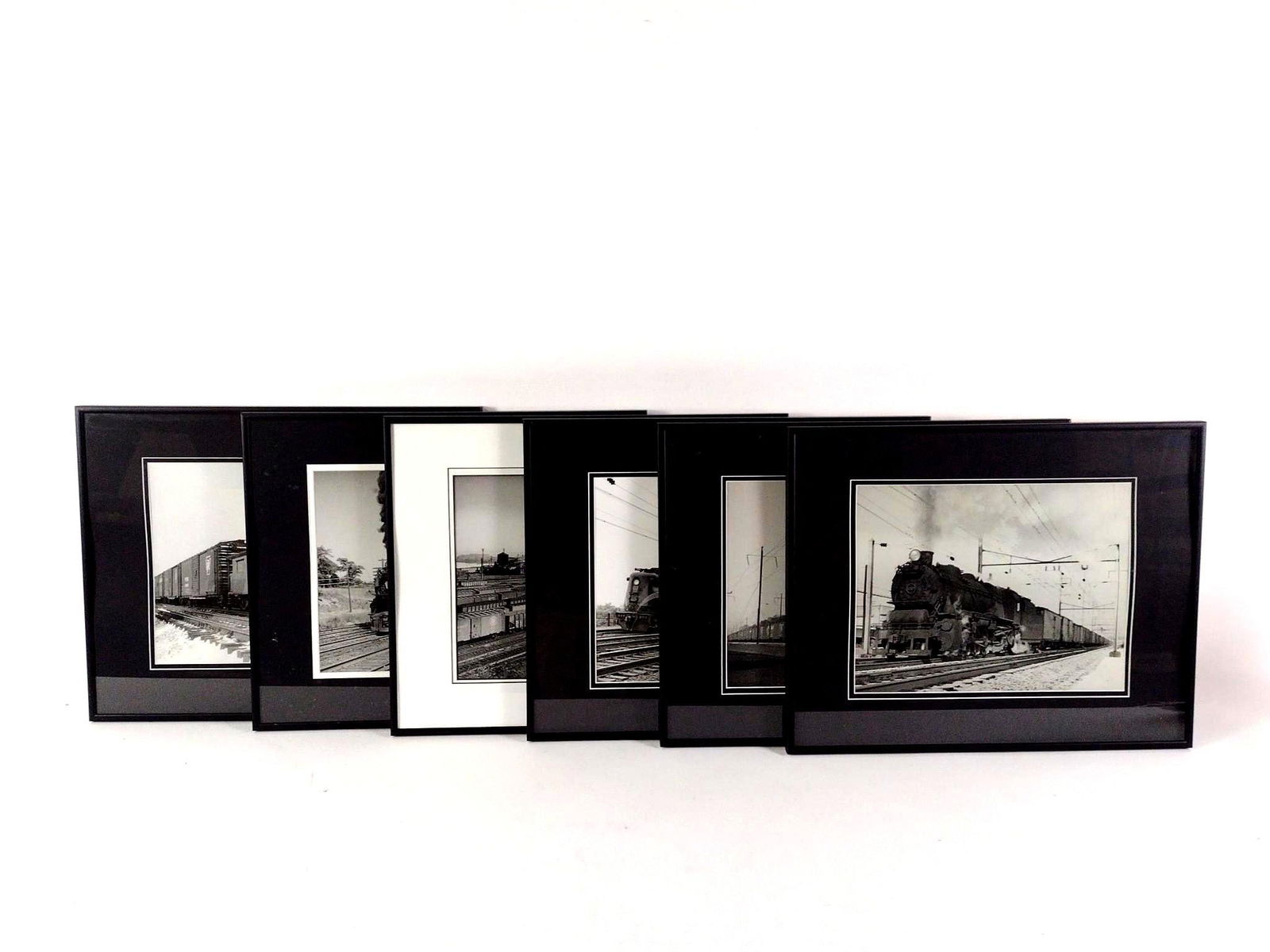 6 Black and White Railroad Photographs incl PRR (1 of 4)