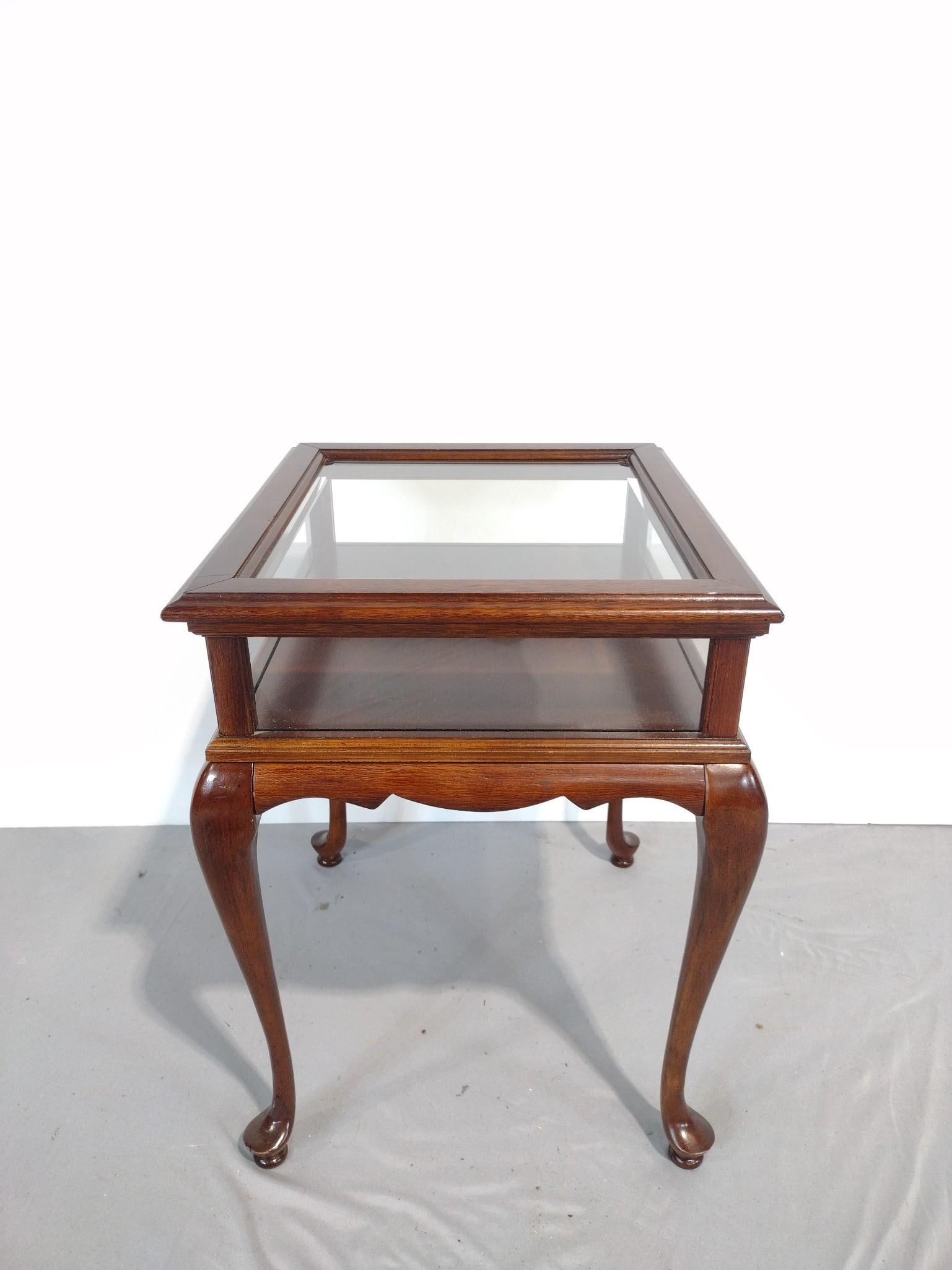 Butler Curio Table: NOT ELIGIBLE FOR IN-HOUSE SHIPPING. 16" wide X 18" deep X 21-3/4" high.