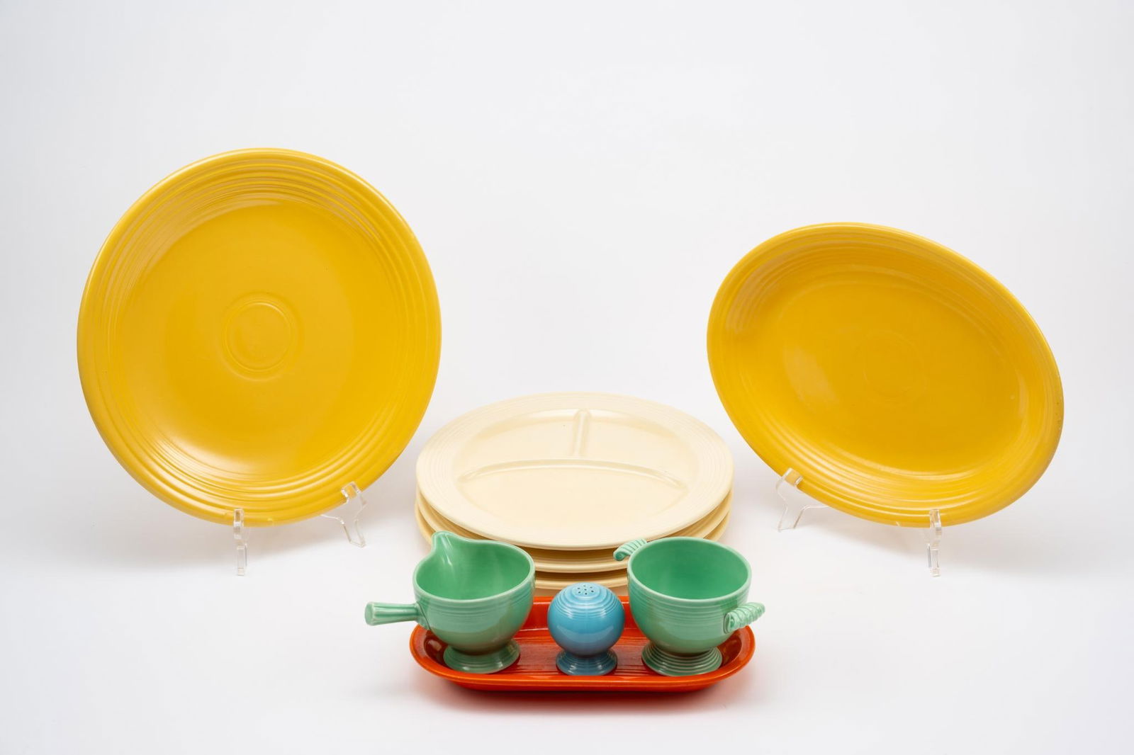 9 Pcs Fiestaware incl Grill Plates (1 of 7)