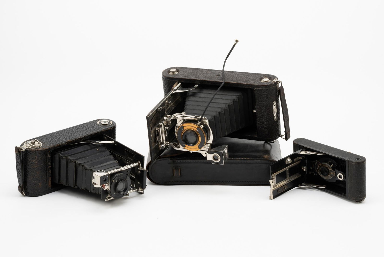3 Antique Folding Cameras incl Eastman Kodak (1 of 6)