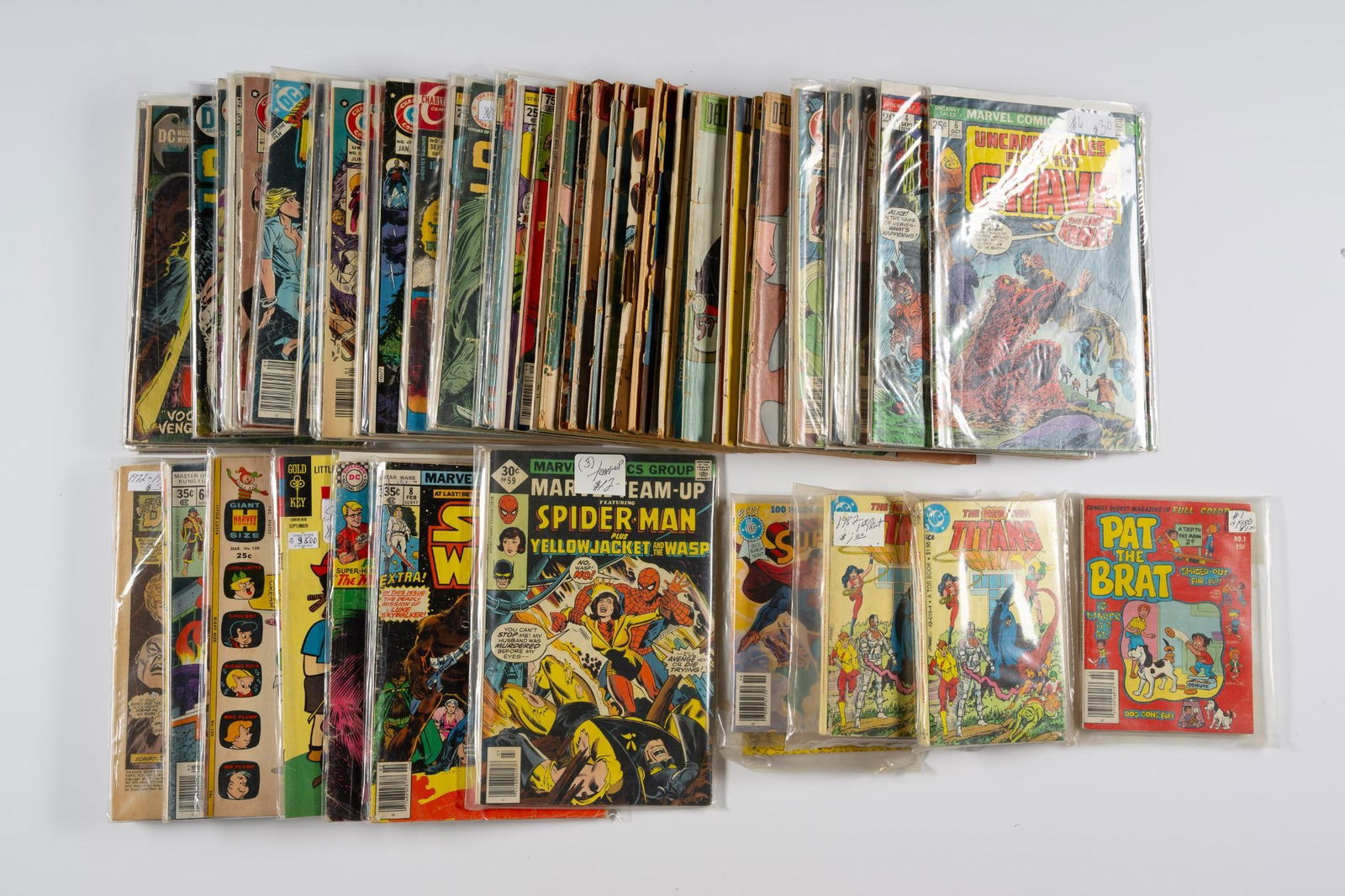 Grouping Vintage Comic Books incl Strange Tales (1 of 6)