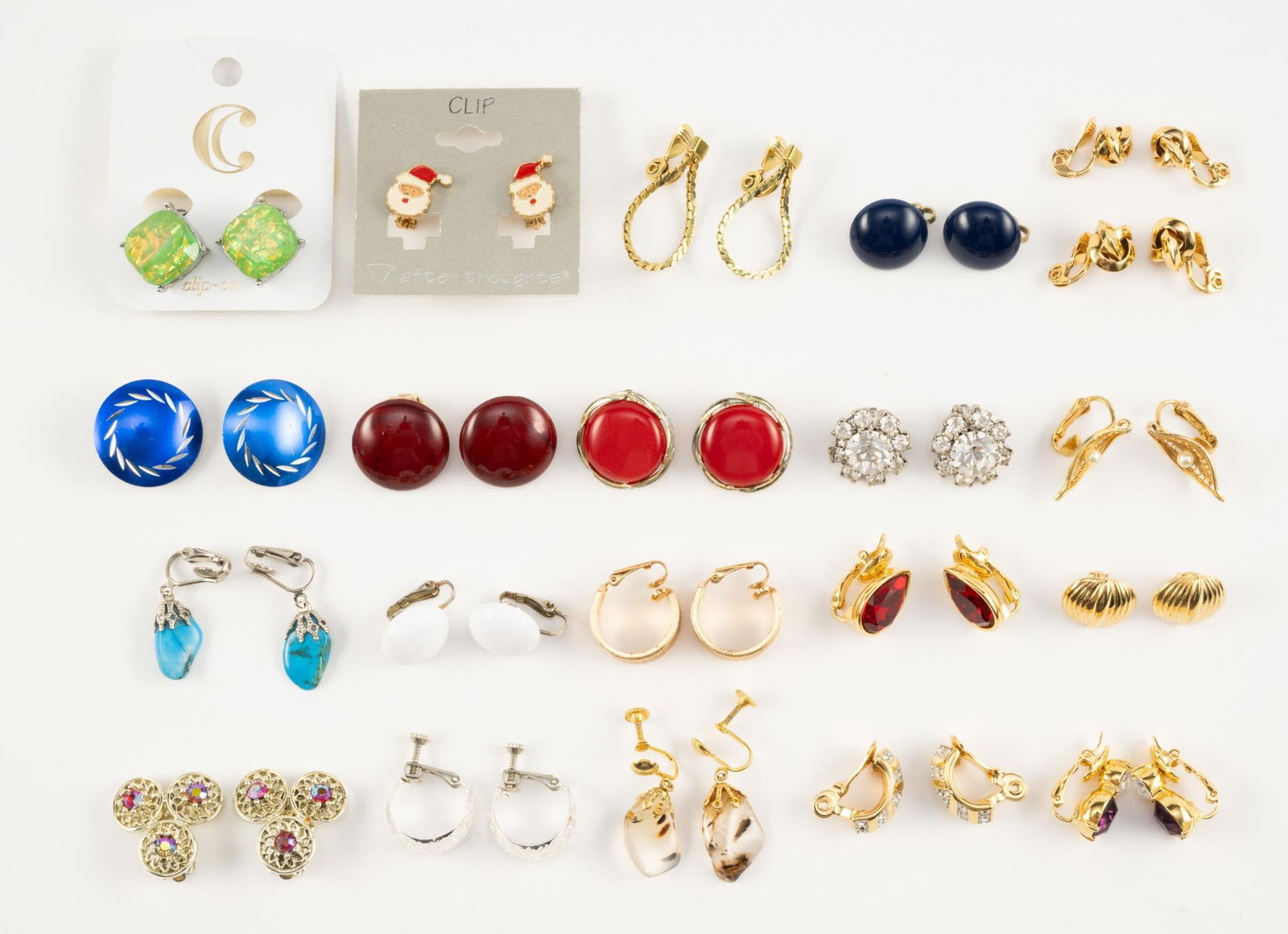 21 Prs Costume Earrings (1 of 3)