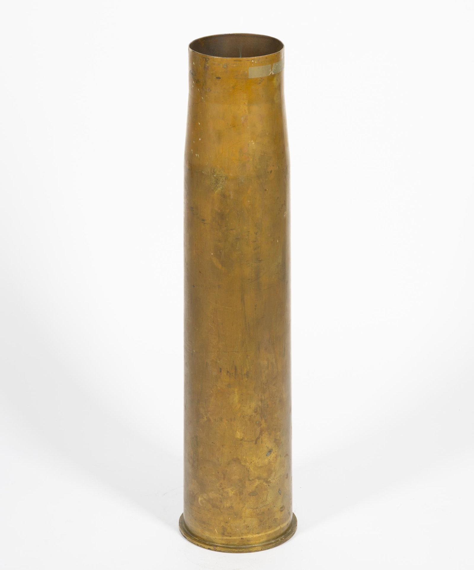 U.S. 105mm Cannon Brass Case M115: NOT ELIGIBLE FOR IN-HOUSE SHIPPING. Dated 1961. 5" wide x 24-1/4" long.