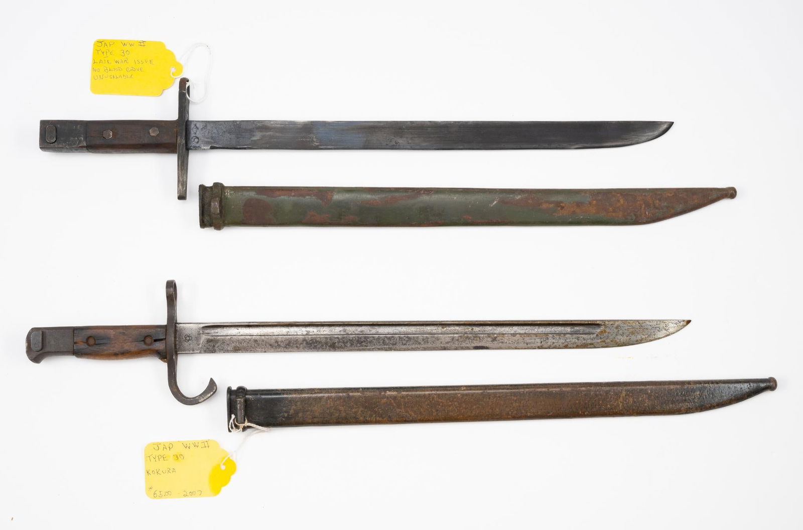 2 Japanese Type 30 Bayonets (1 of 5)