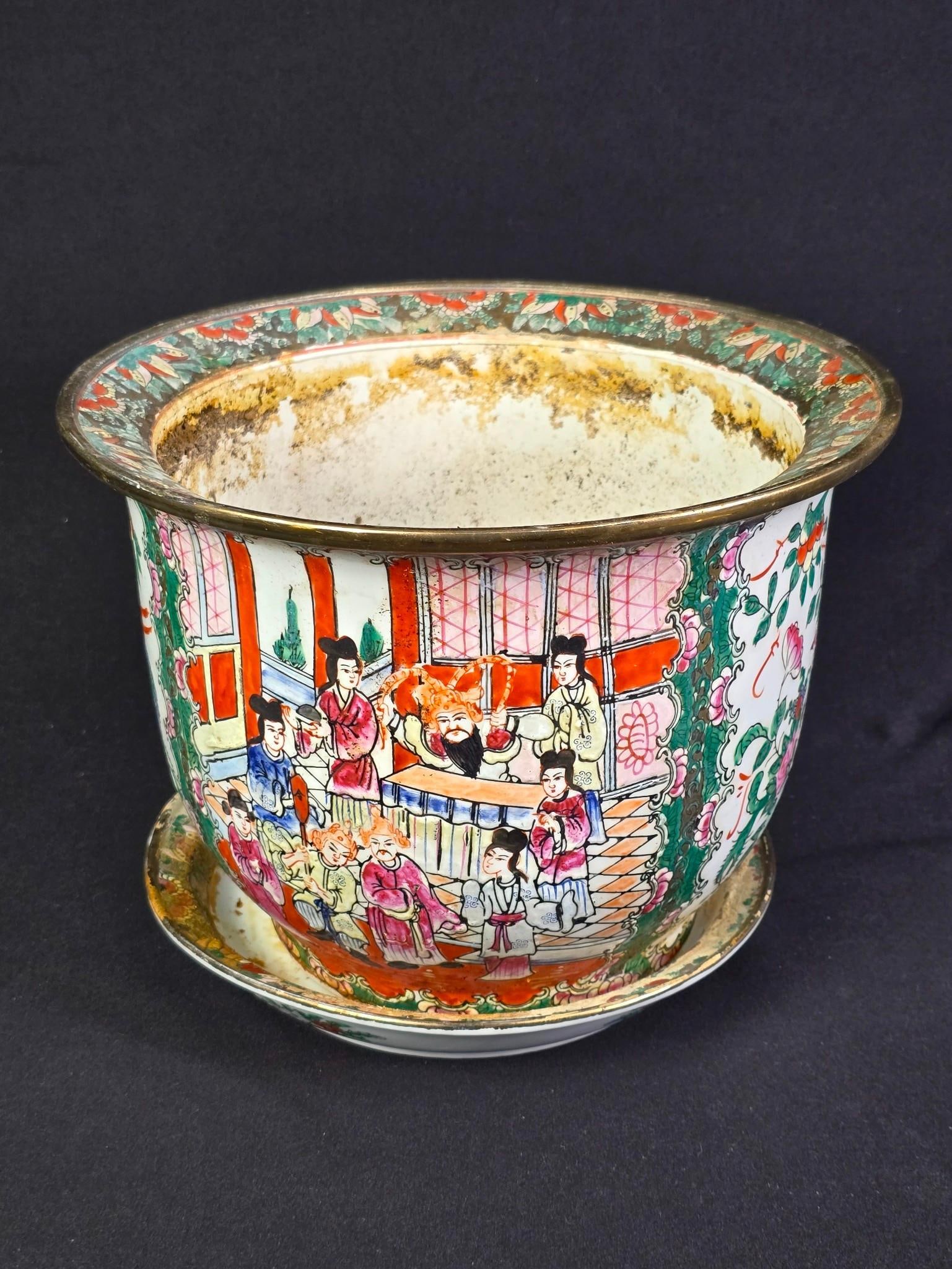 Asian Style Planter with Underplate (1 of 1)