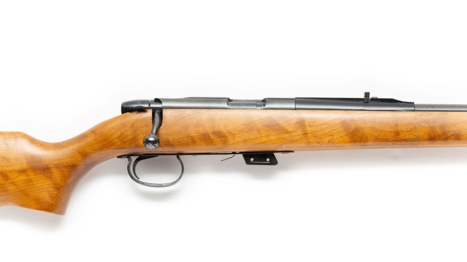 Remington Model 581S Bolt Action Rifle, Caliber .22: Serial Number: A1089621 Design: The Remington Model 581S is a bolt action rifle with a 24" barrel that feeds from a 5-round detachable magazine. Hardwood stock. Rear sight can be adjusted with a small