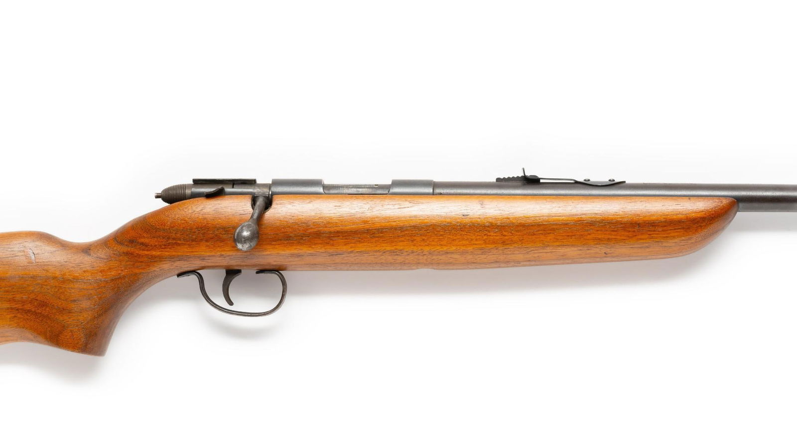 Remington Targetmaster Model 510 Single Shot Bolt Rifle, Caliber .22: Serial Number: NSN Design: The Remington Targetmaster Model 510 dates to the pre-1968 era. it is a single shot bolt rifle that accepts short, long and long rifle ,22 cartridges. 25" barrel. Hardwood s