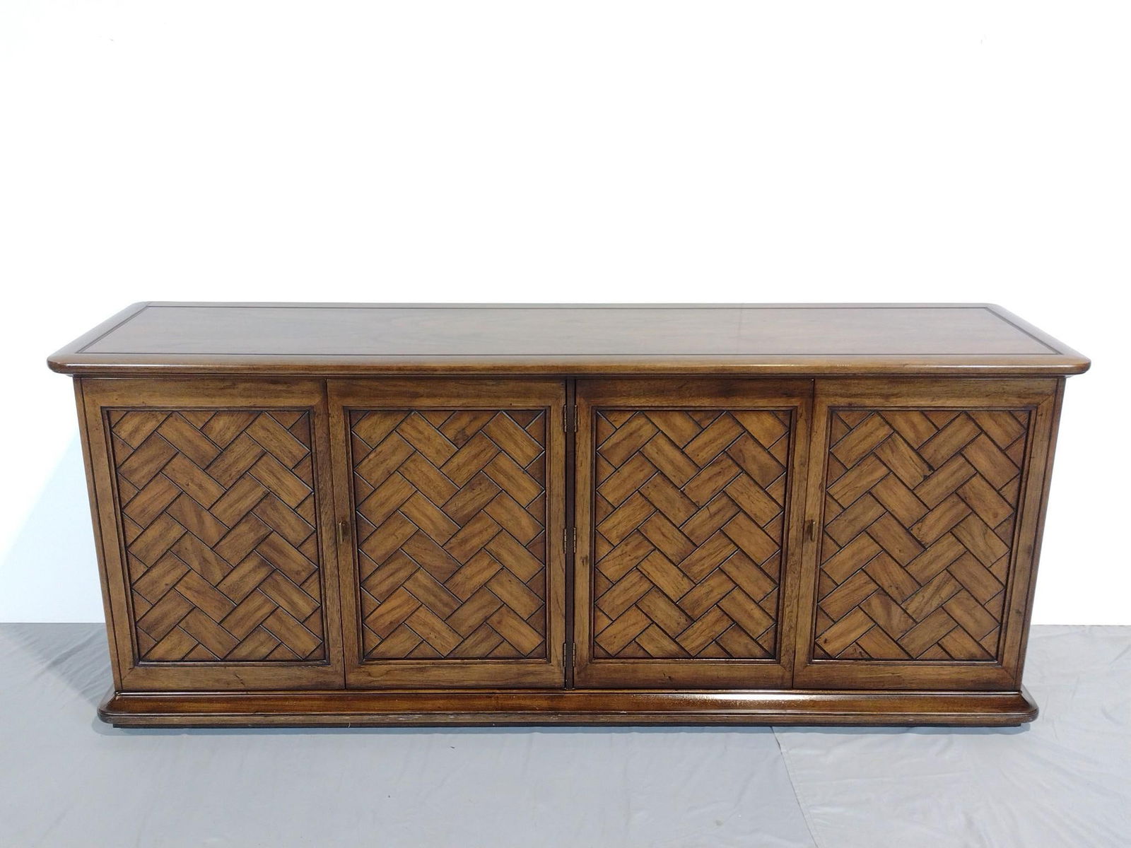 Henredon Server (1 of 7)