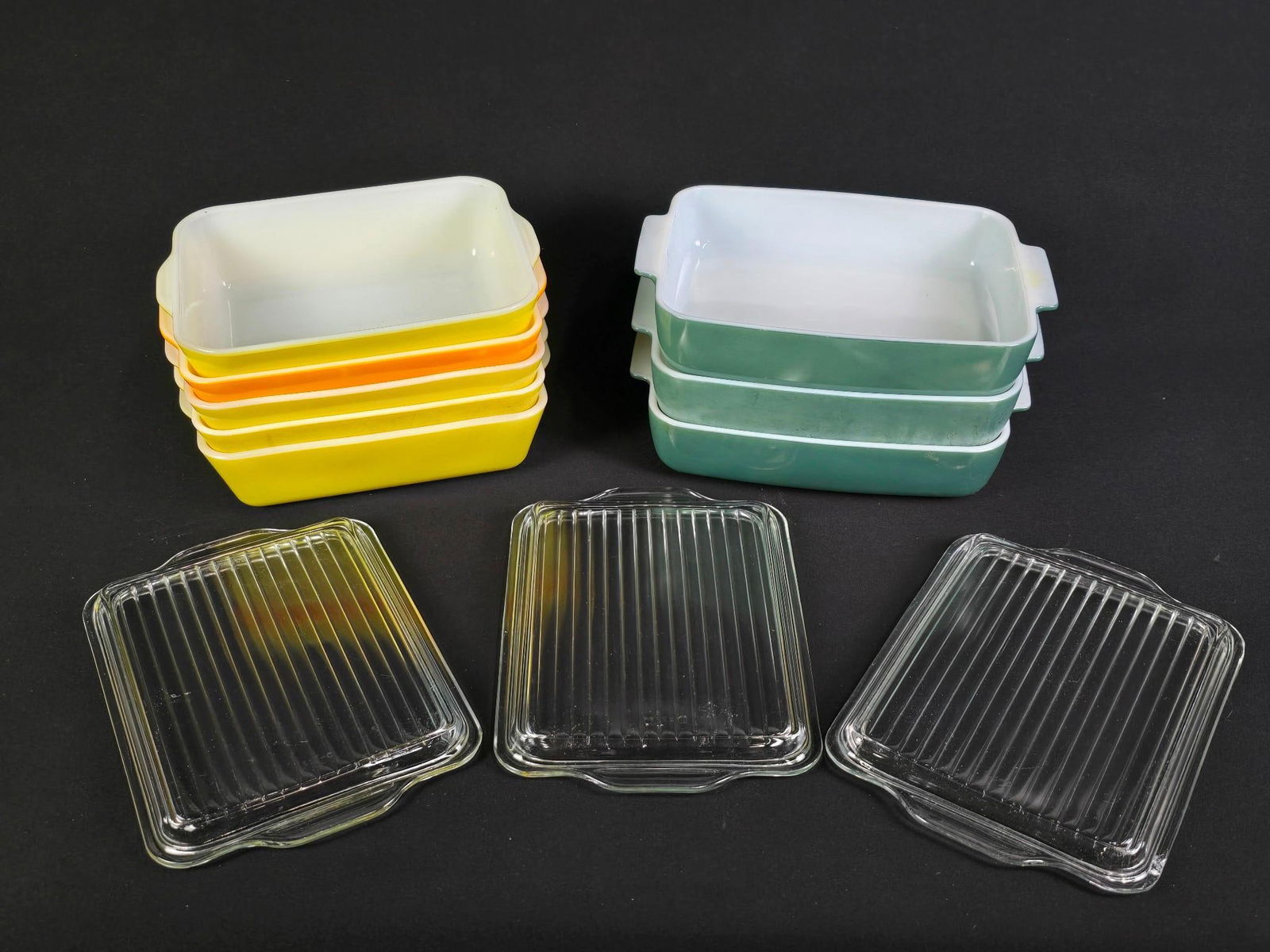 11 Pcs Pyrex Baking Dishes / Lids (1 of 4)
