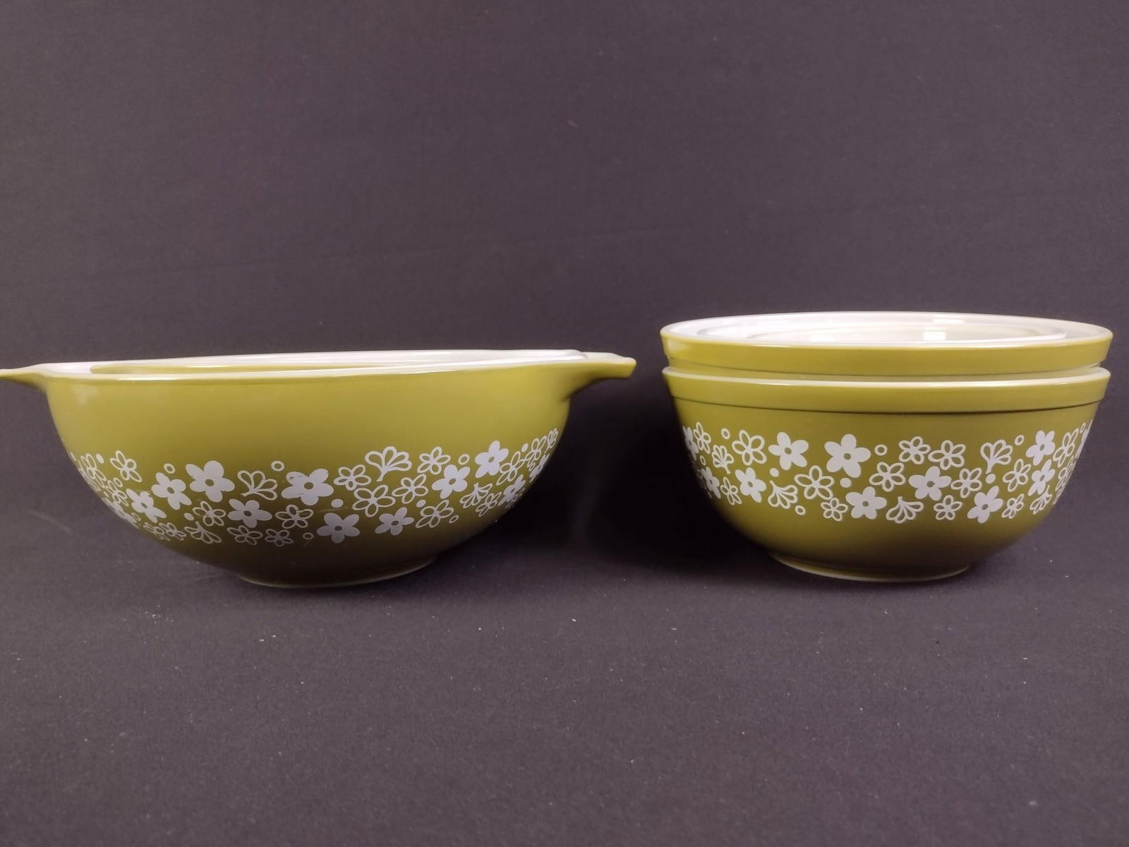 7 Pyrex Spring Blossom Nesting Bowls incl Cinderella: 5-3/4" to 13" wide.