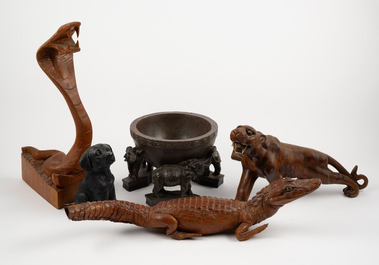 5 Animal Form Articles incl Alligator (1 of 8)