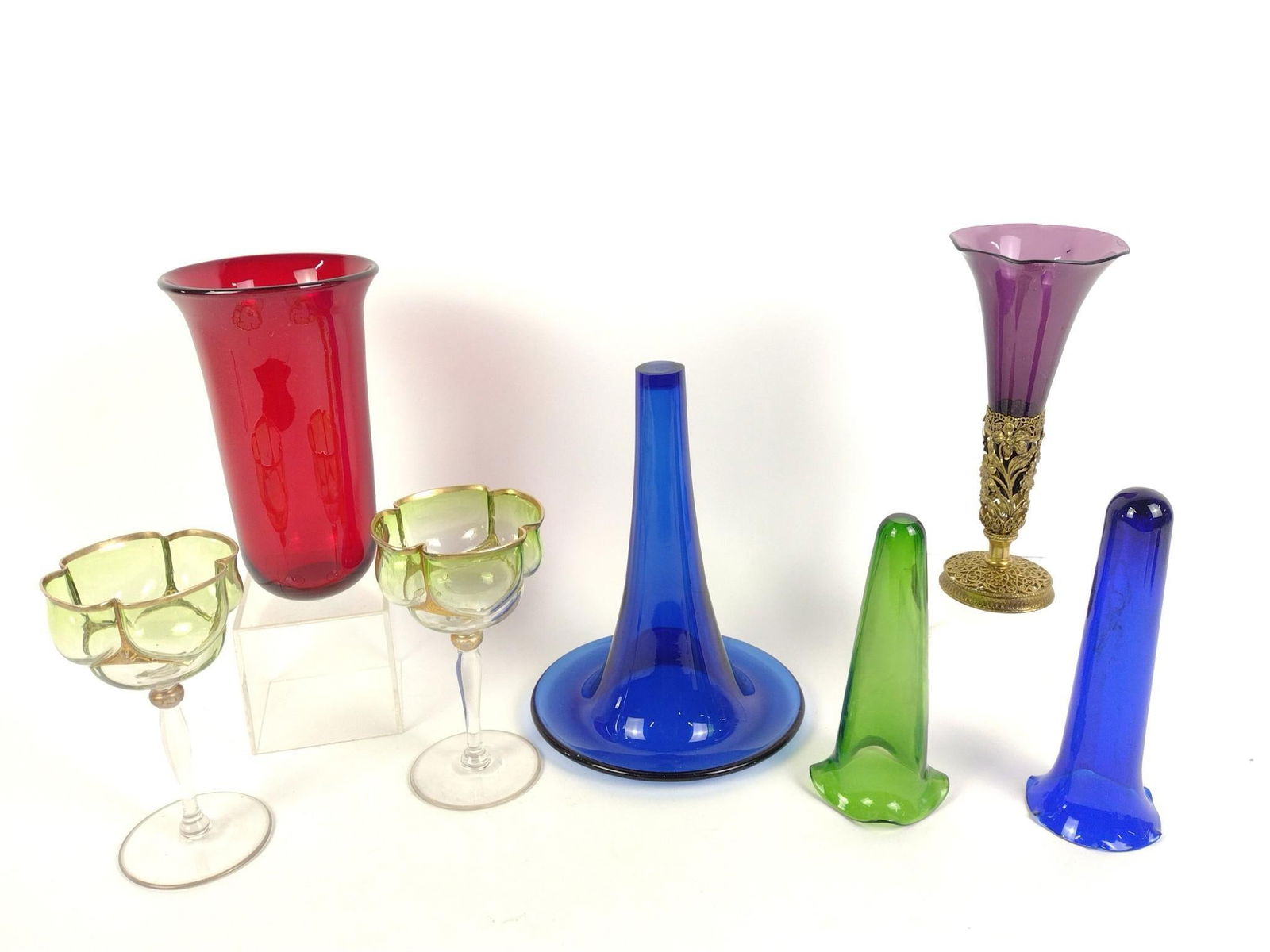 7 Pcs Colored Glass Incl Vases (1 of 5)