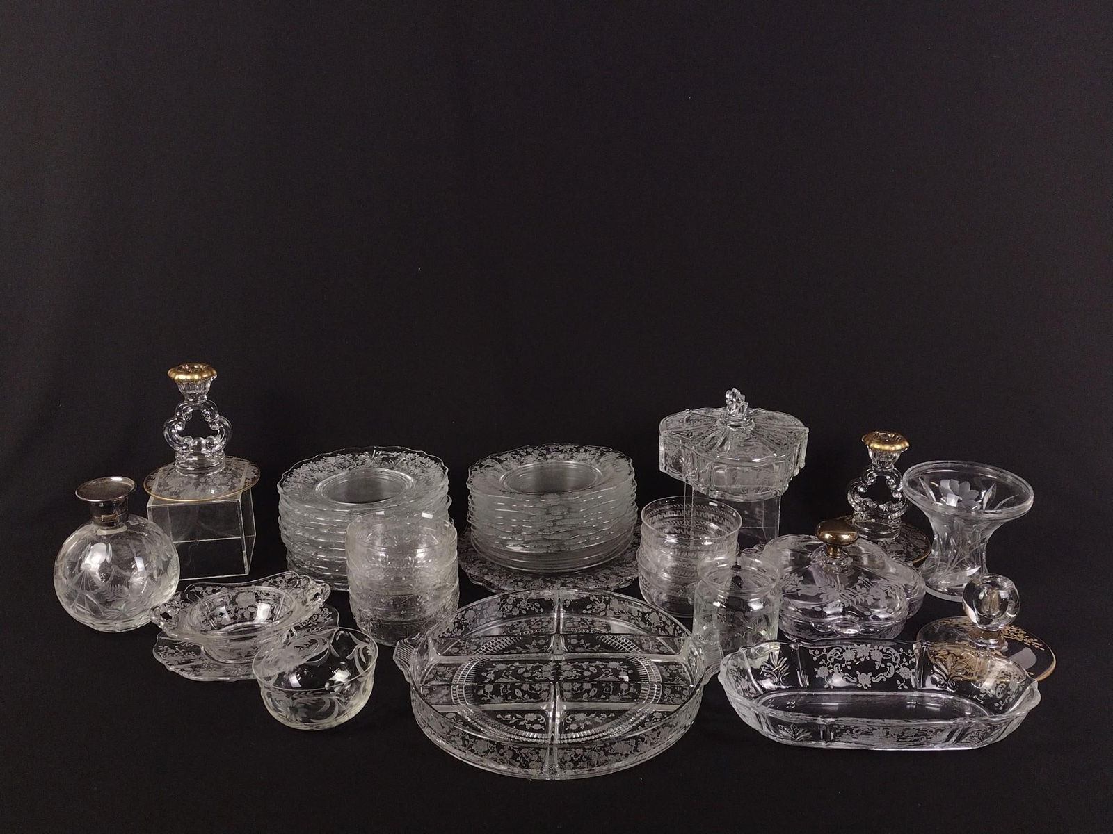 Lot Of Etched Glass Incl Serving Items (1 of 5)