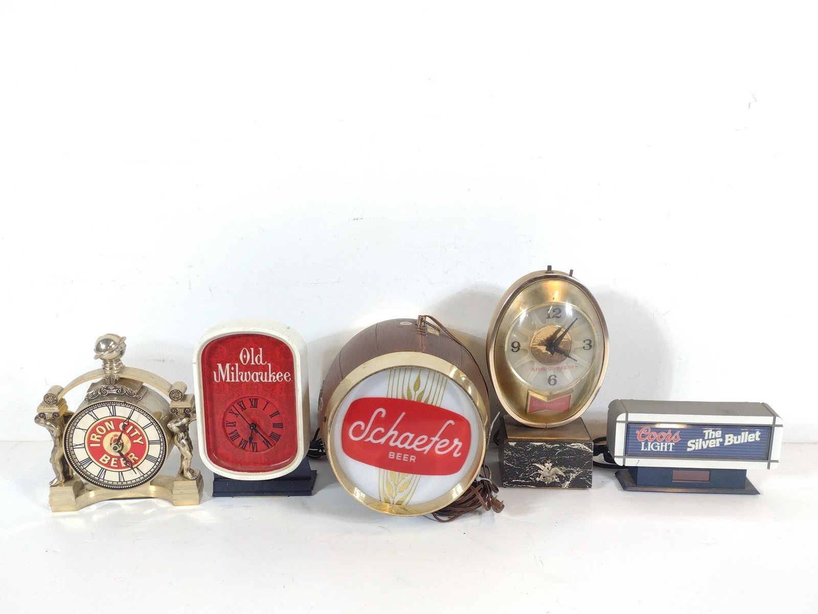 6 Pcs Beer Advertising incl. Old Milwaukee (1 of 4)