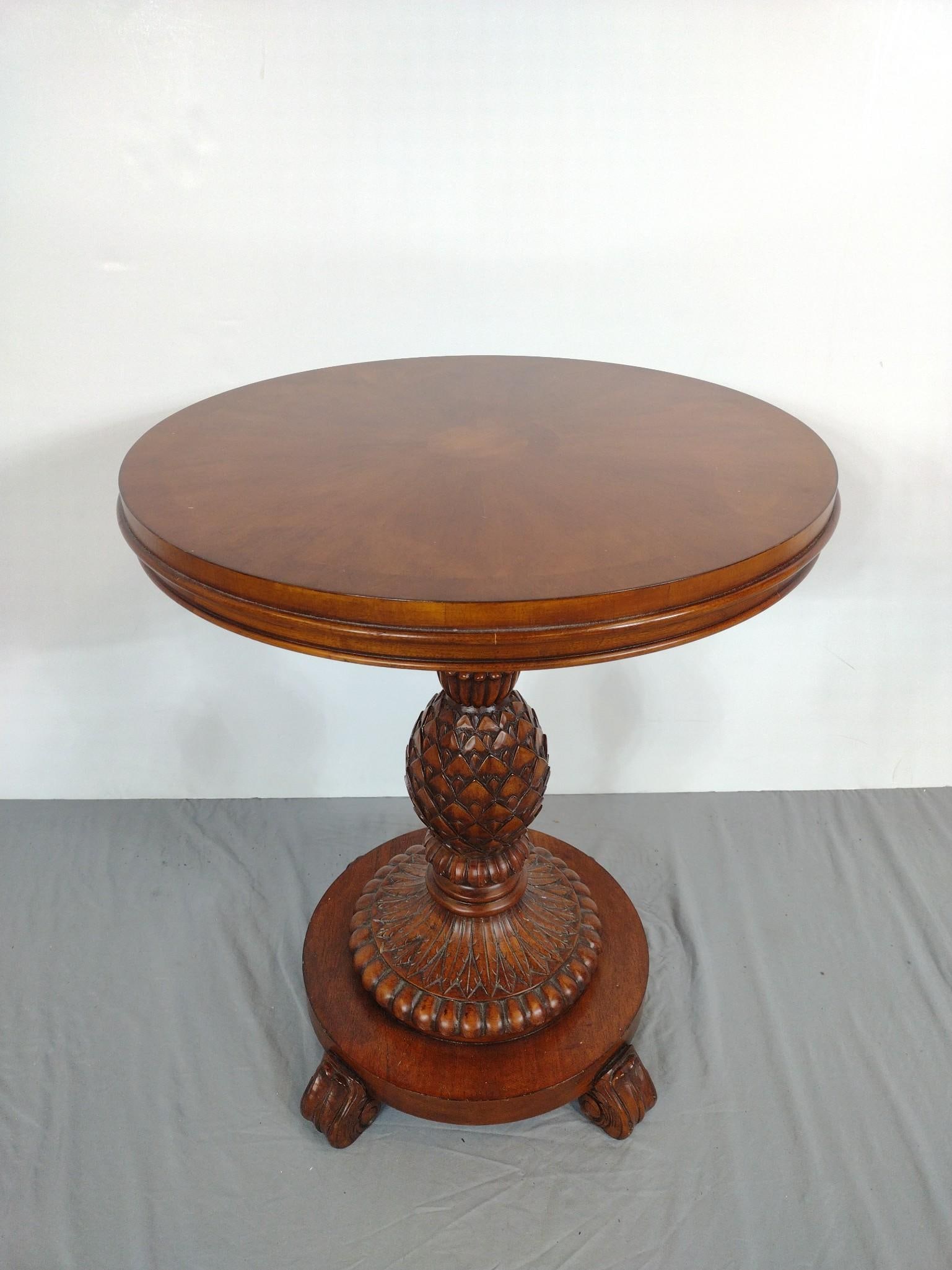 Ethan Allen Pedestal Table (1 of 5)